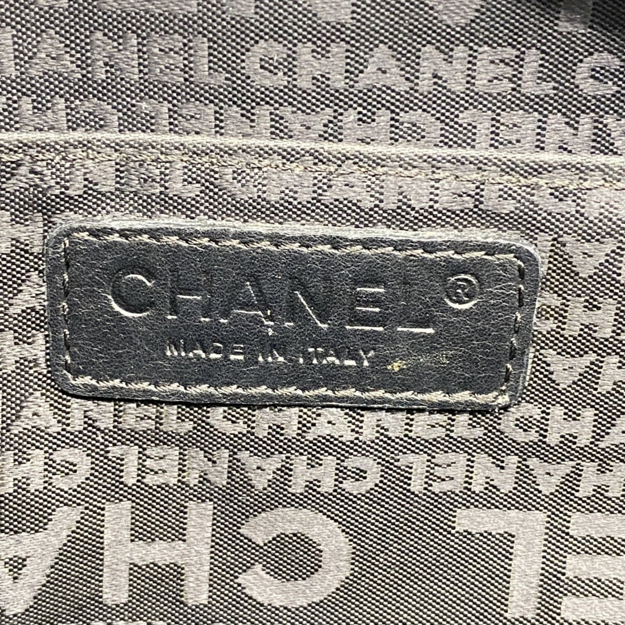 Chanel Bronze Leather Handbag (Pre-Owned)