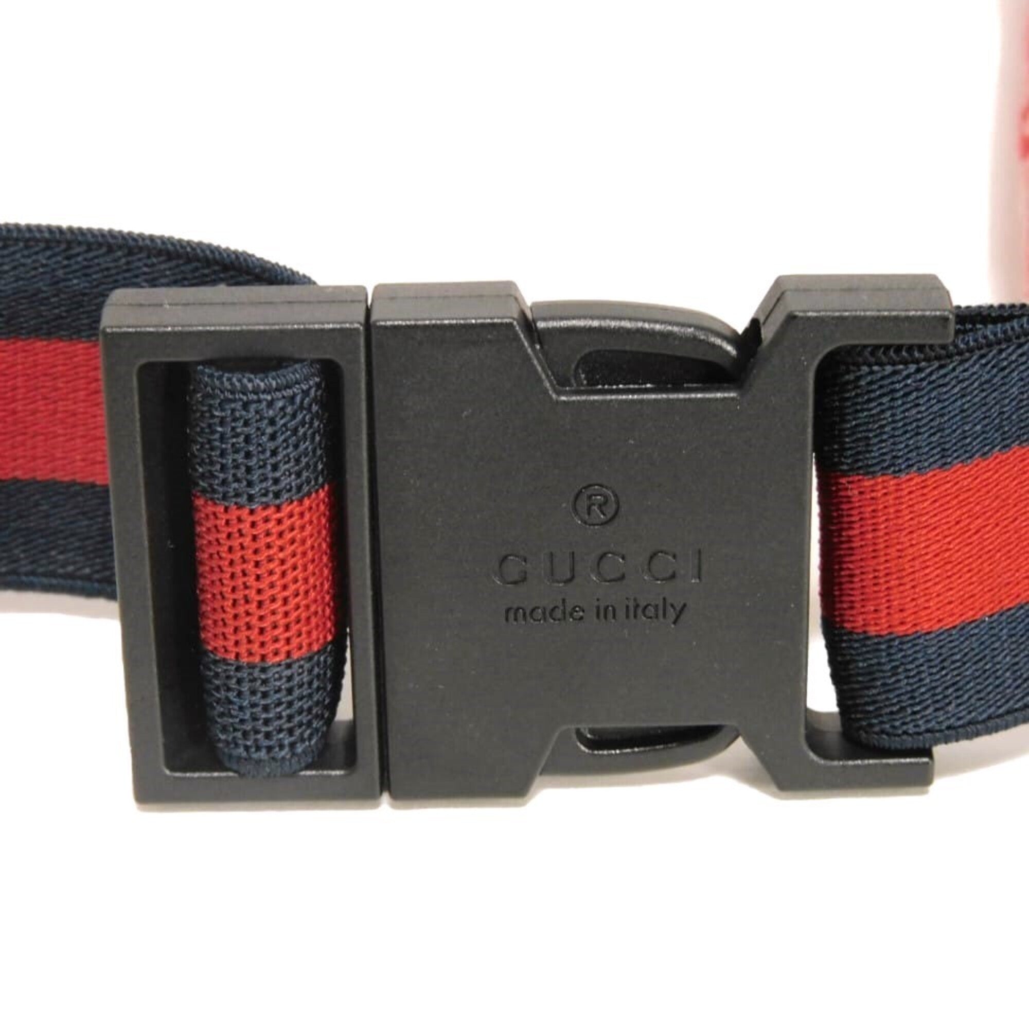 Gucci Red Color Silver Sling Bag (Pre-Owned)