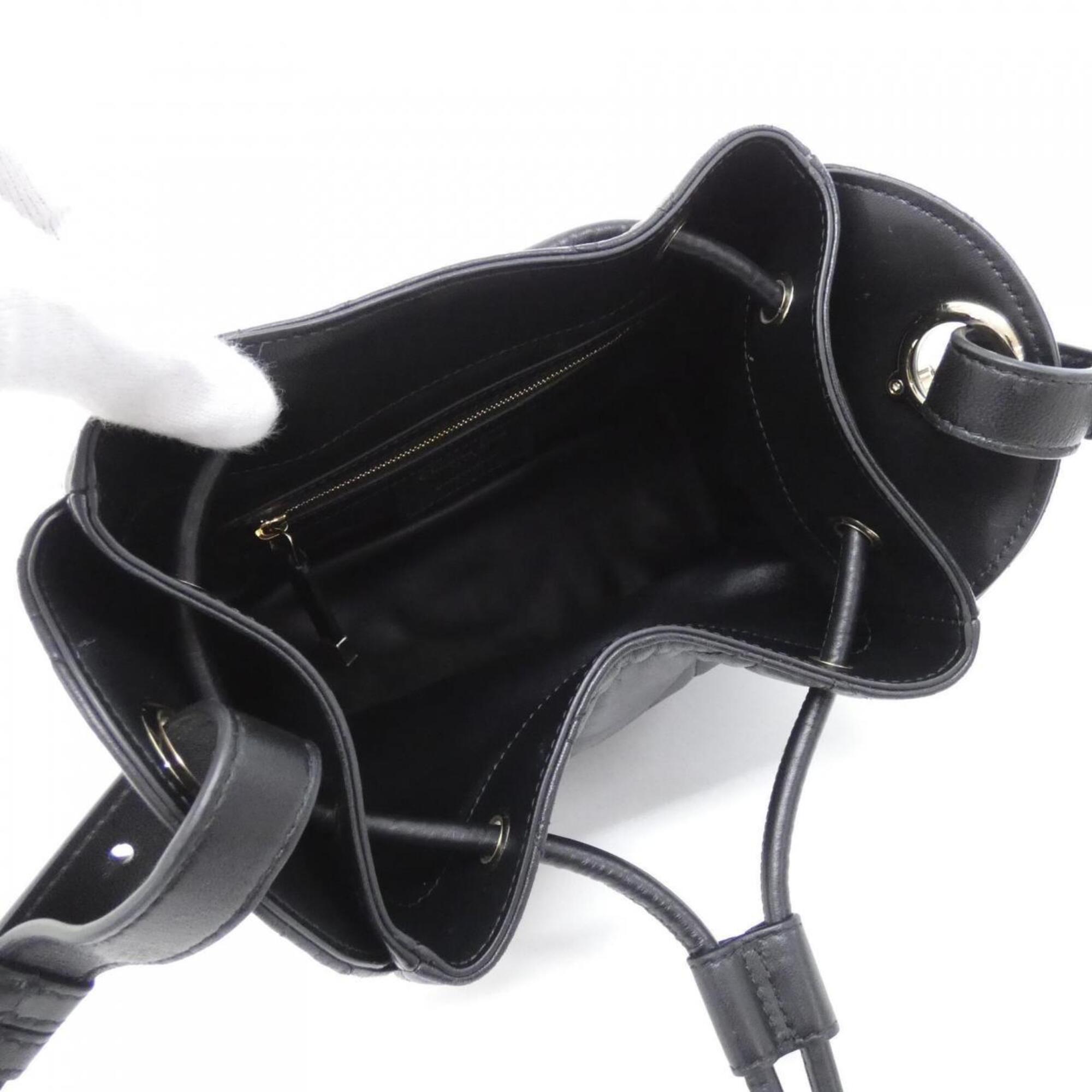 Christian Dior Black Leather Shoulder Bag (Pre-Owned)