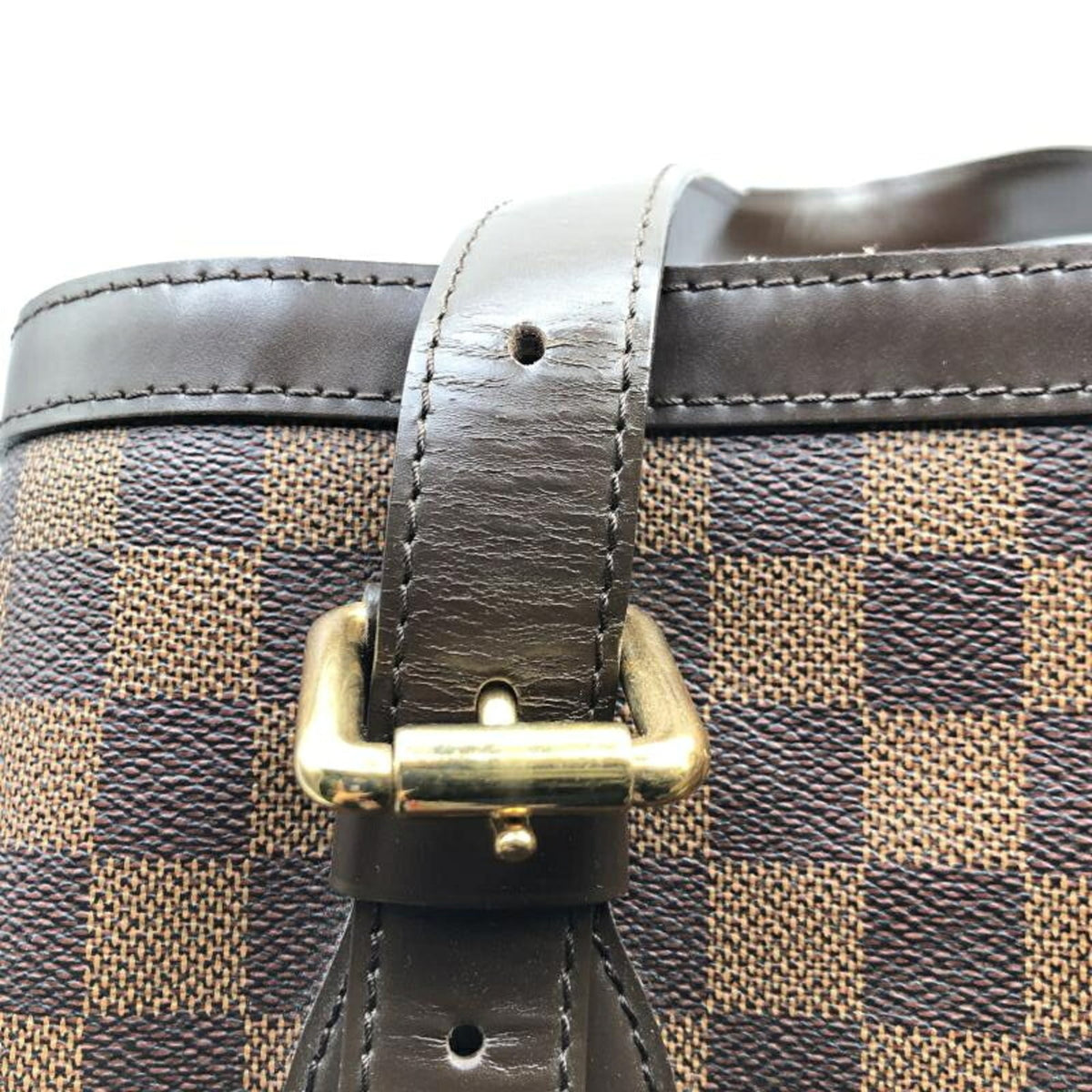 Louis Vuitton Damier Canvas Damier Canvas Handbag (Pre-Owned)