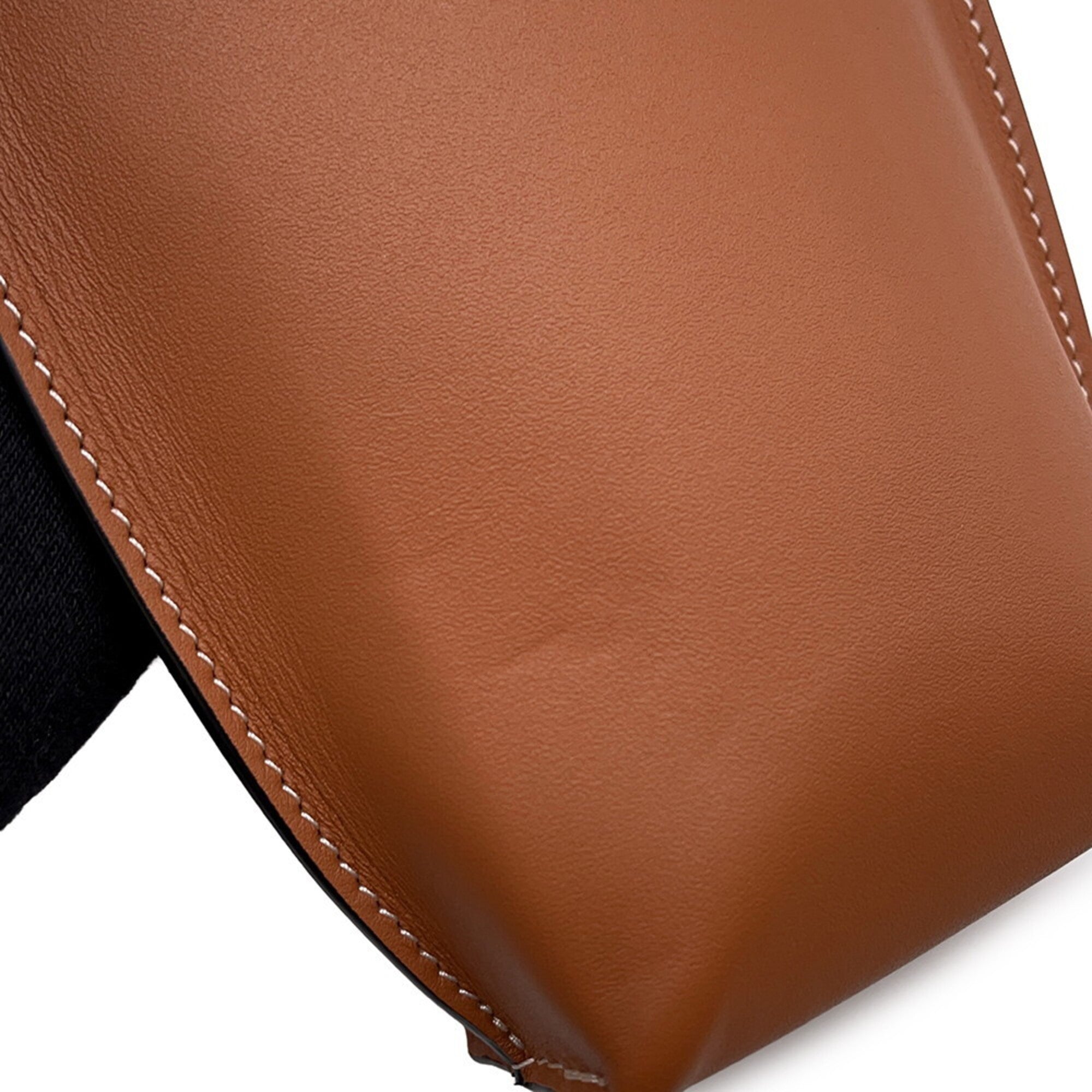 Loewe Brown Leather Handbag Pochette Pouch (Pre-Owned)