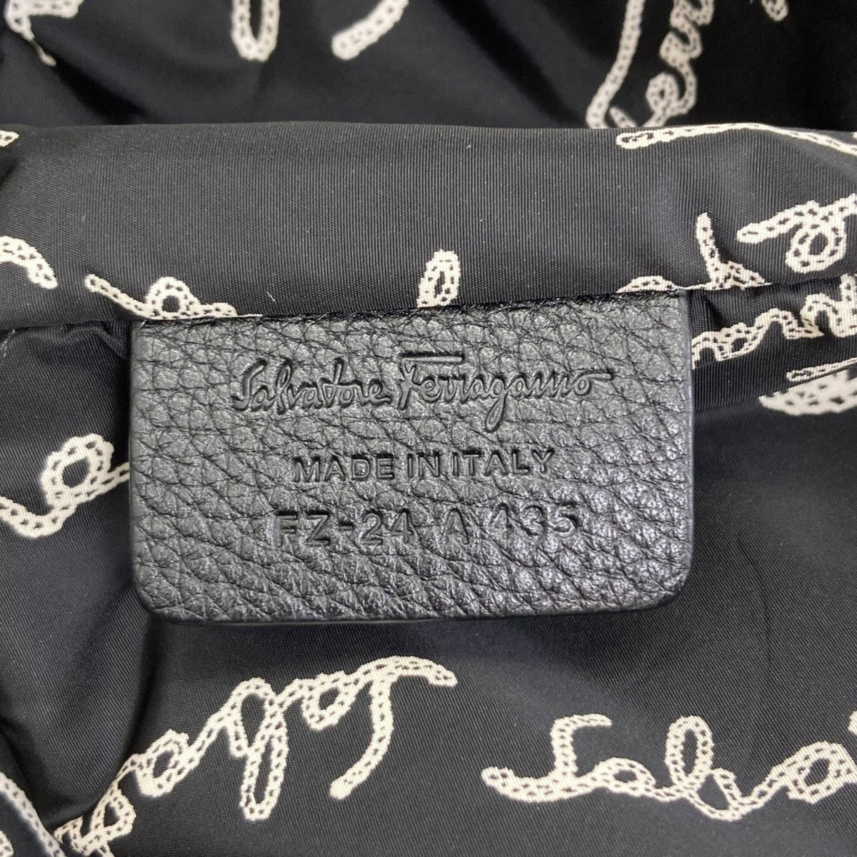 Salvatore Ferragamo Black Nylon Handbag Pouch (Pre-Owned)