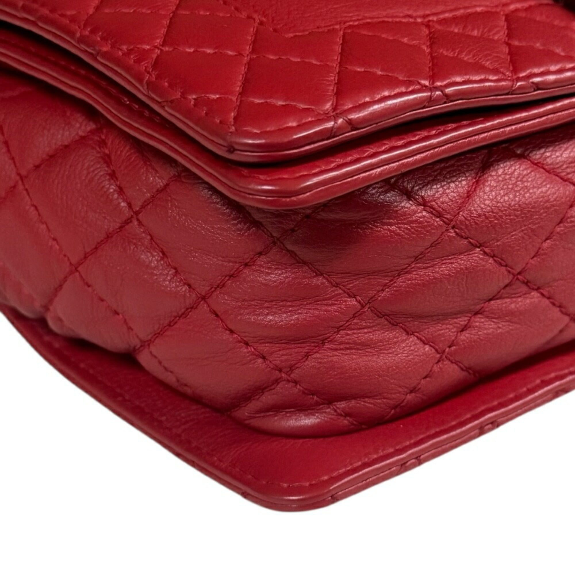 Chanel Boy Chanel Red Color Leather Shoulder Bag (Pre-Owned)