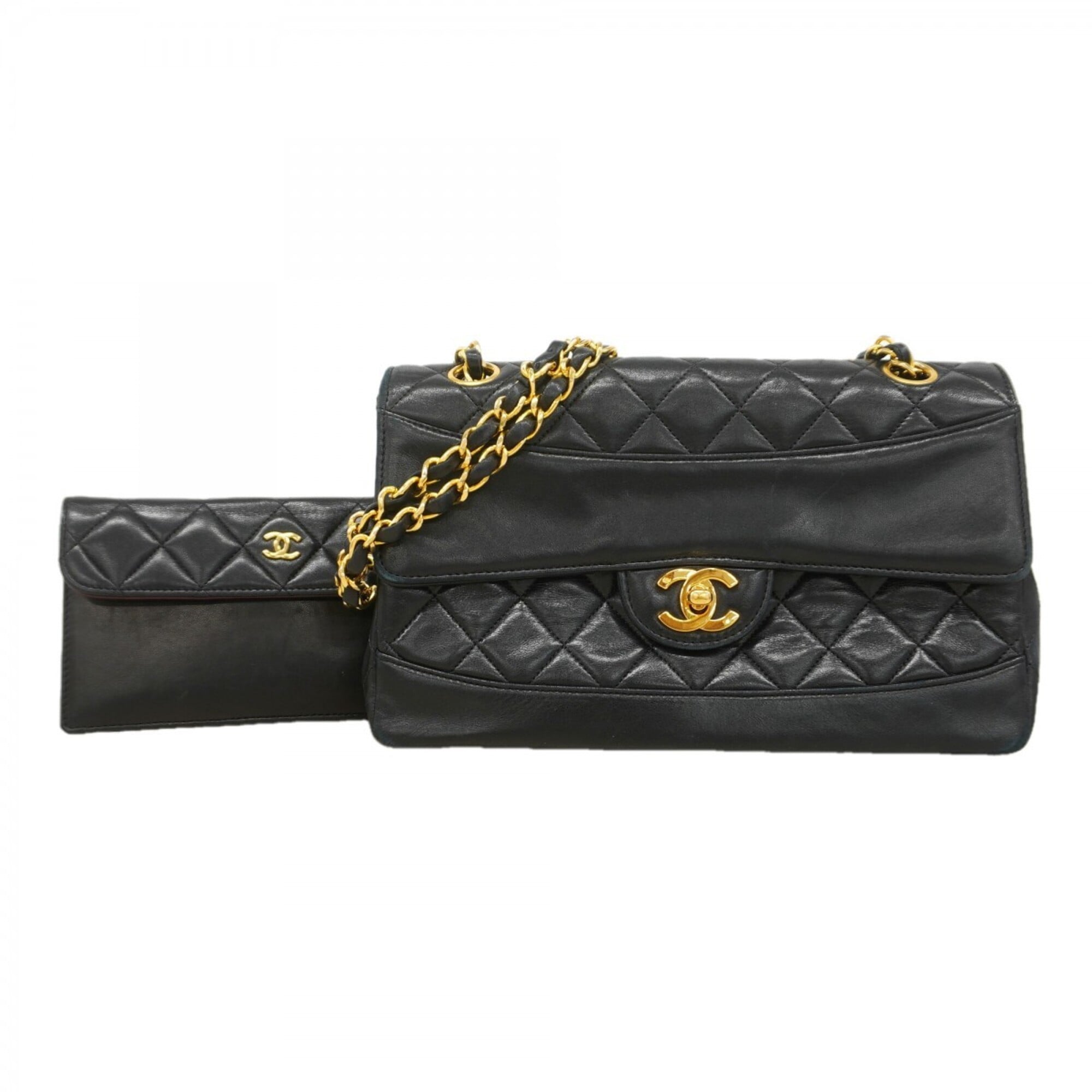 Chanel Black Leather Shoulder Bag (Pre-Owned)
