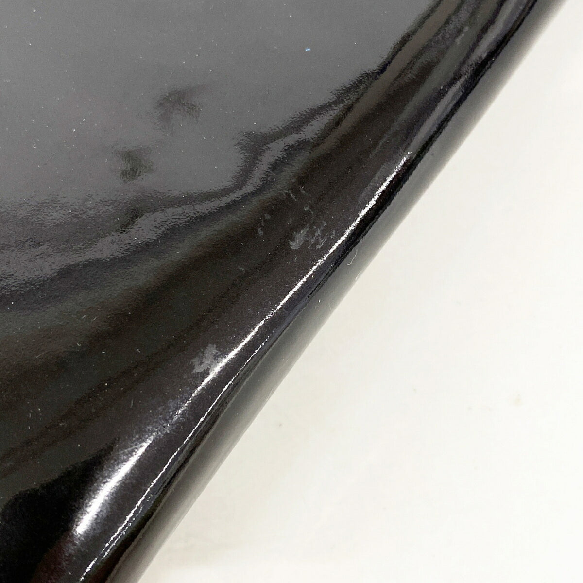 Chanel Black Patent Leather Long Wallet (Bi-Fold) (Pre-Owned)