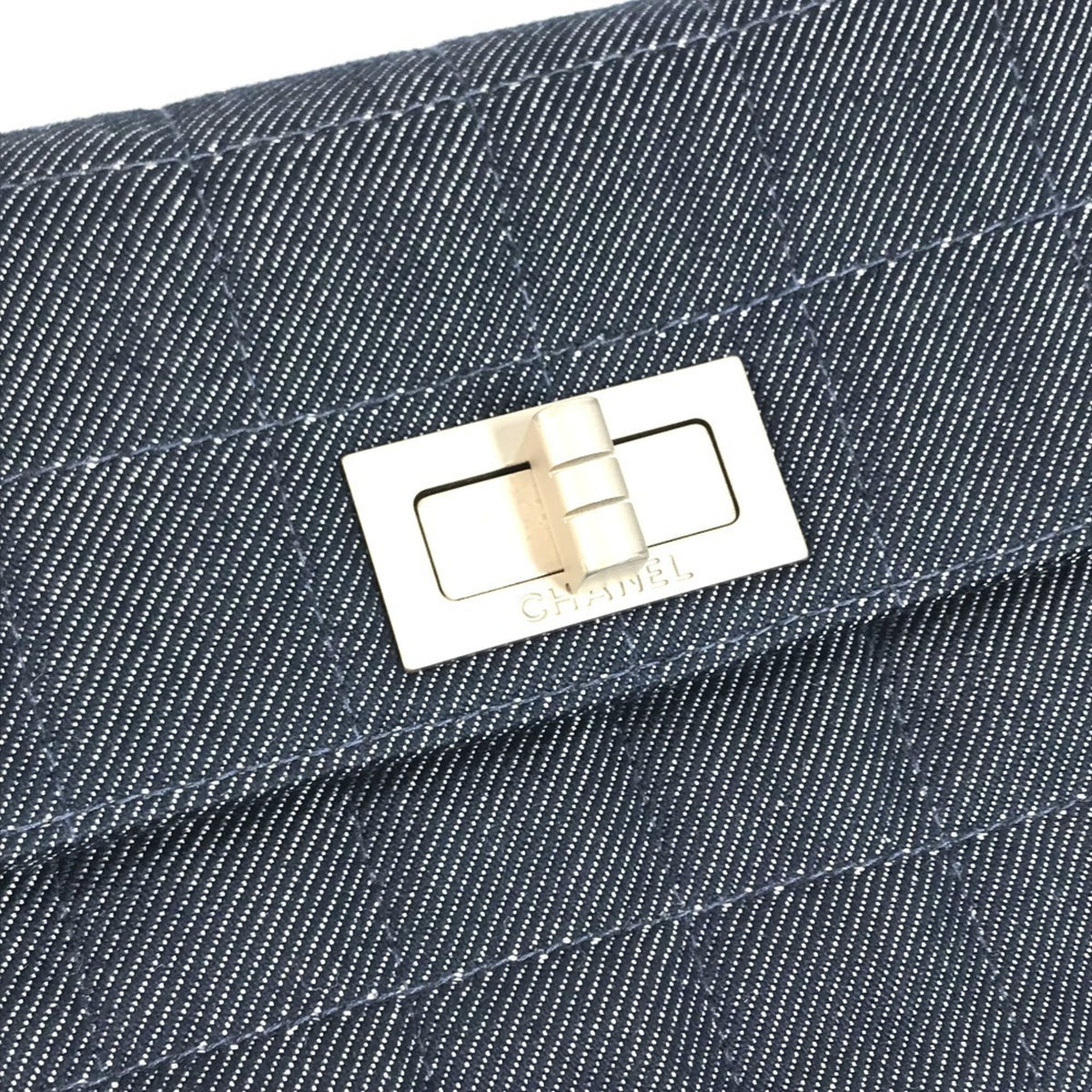 Chanel 2.55 Blue Denim Clutch Bag (Pre-Owned)