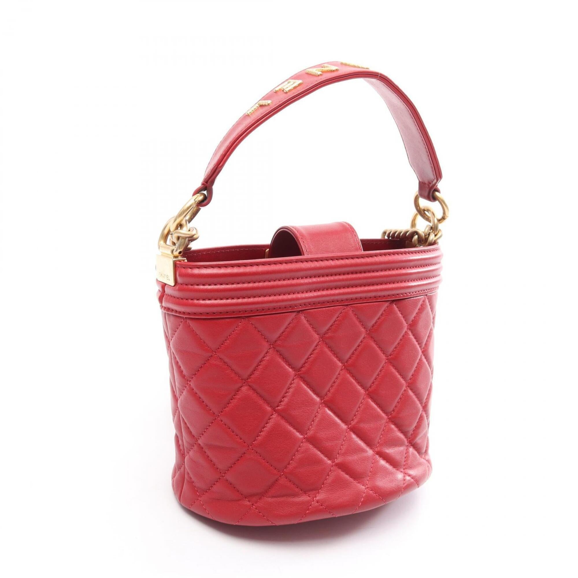 Chanel Red Color Leather Handbag Shoulder Bag (Pre-Owned)