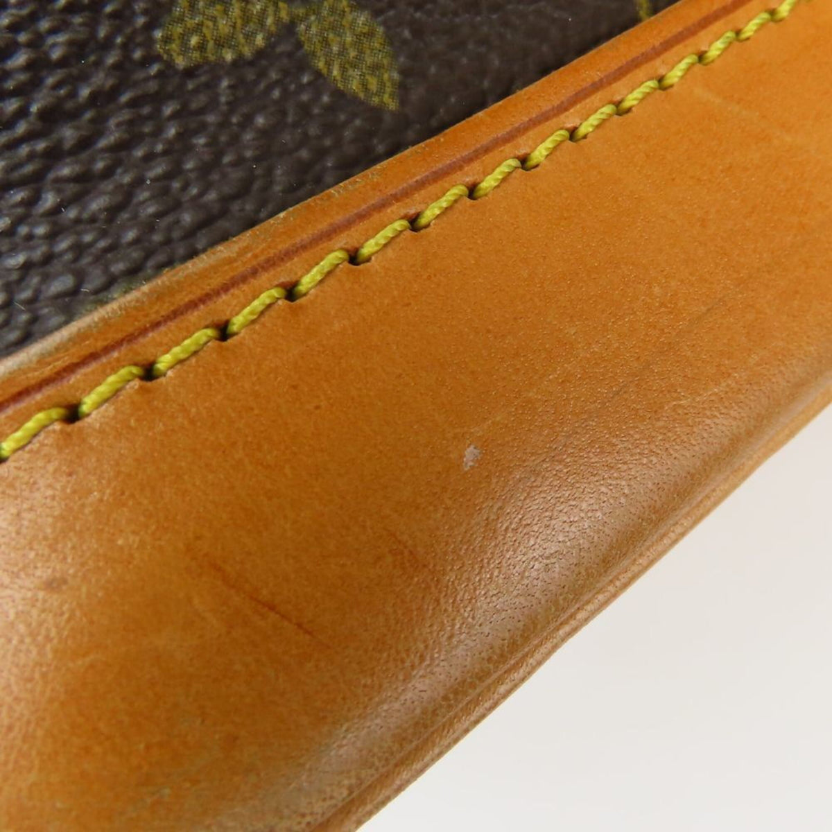 Louis Vuitton Monogram Brown Monogram Leather Handbag (Pre-Owned)