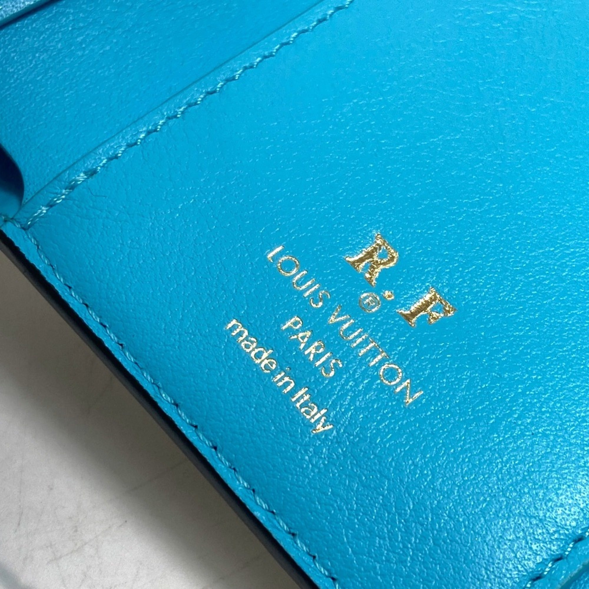Louis Vuitton White Leather Wallet (Tri-Fold) (Pre-Owned)