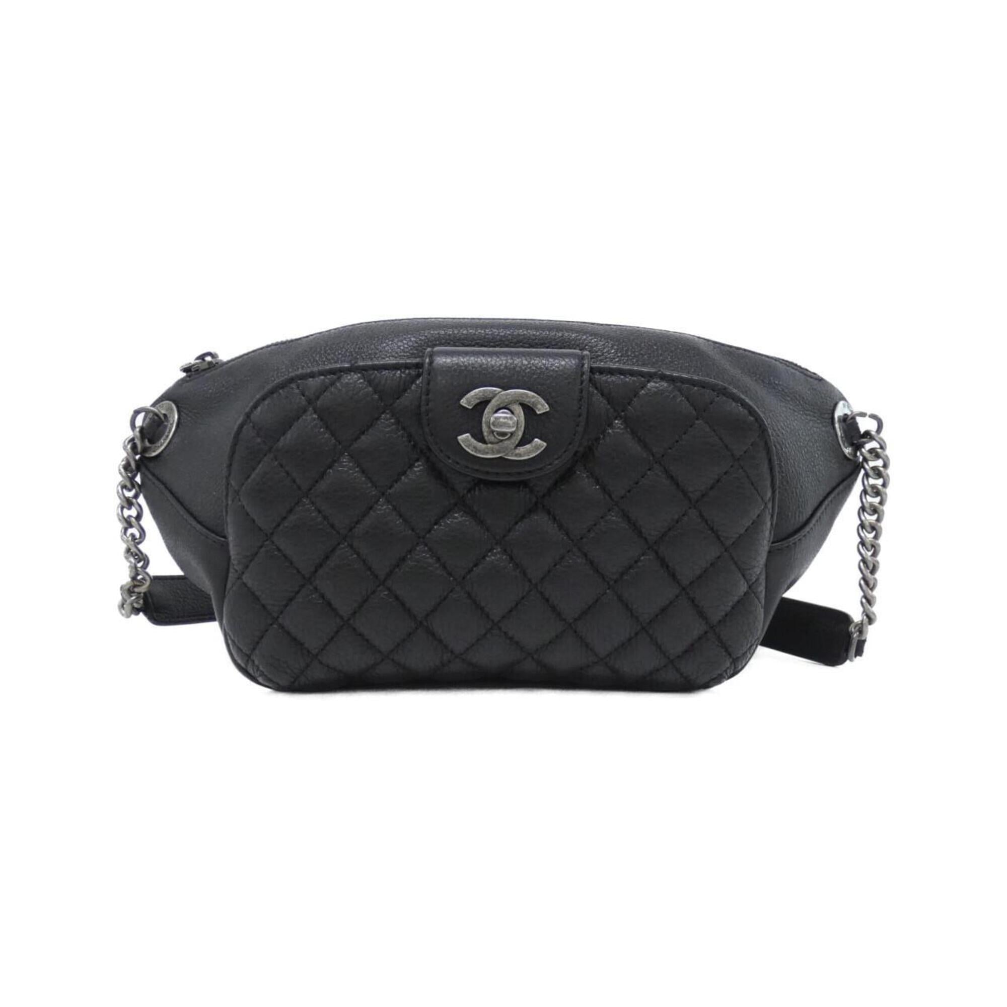 Chanel Black Leather Fanny Pack (Pre-Owned)