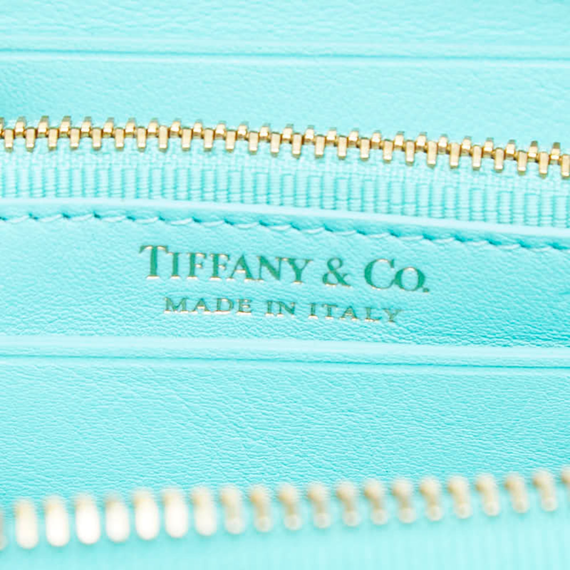 Tiffany Tiffany Blue Leather Wallet (Bi-Fold) (Pre-Owned)