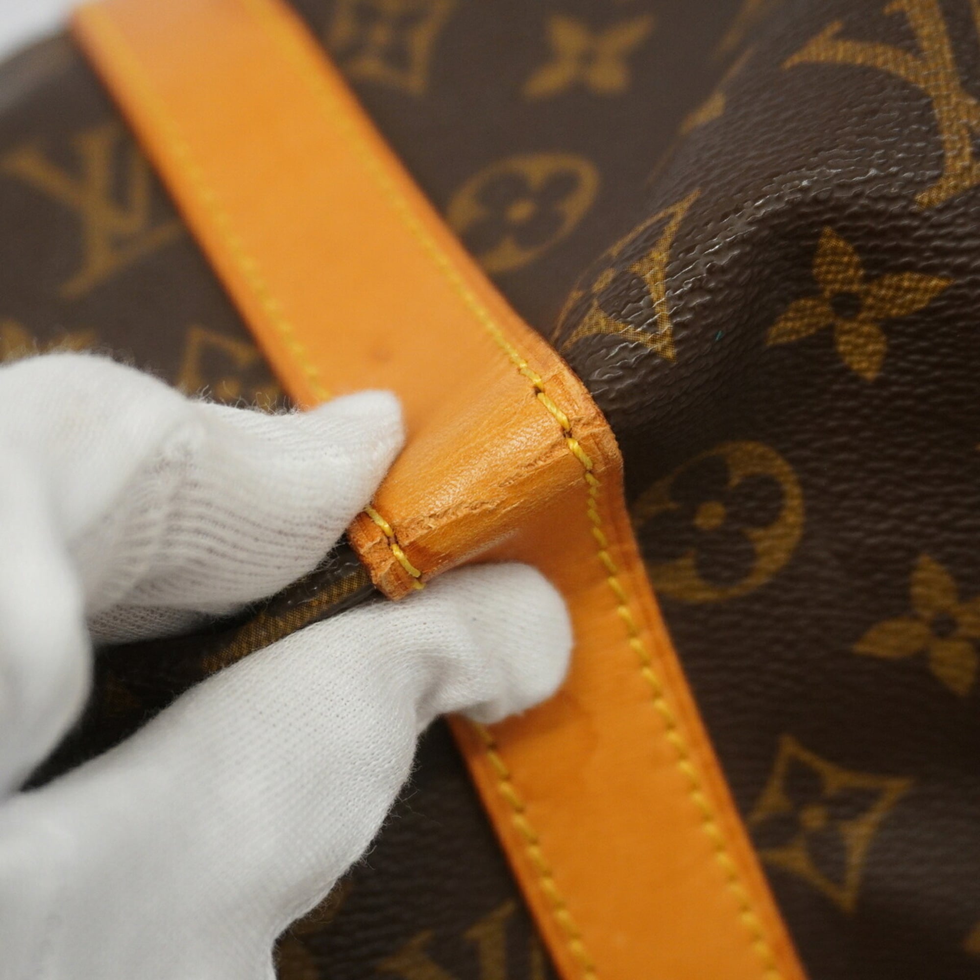Louis Vuitton Brown Boston Bag (Pre-Owned)