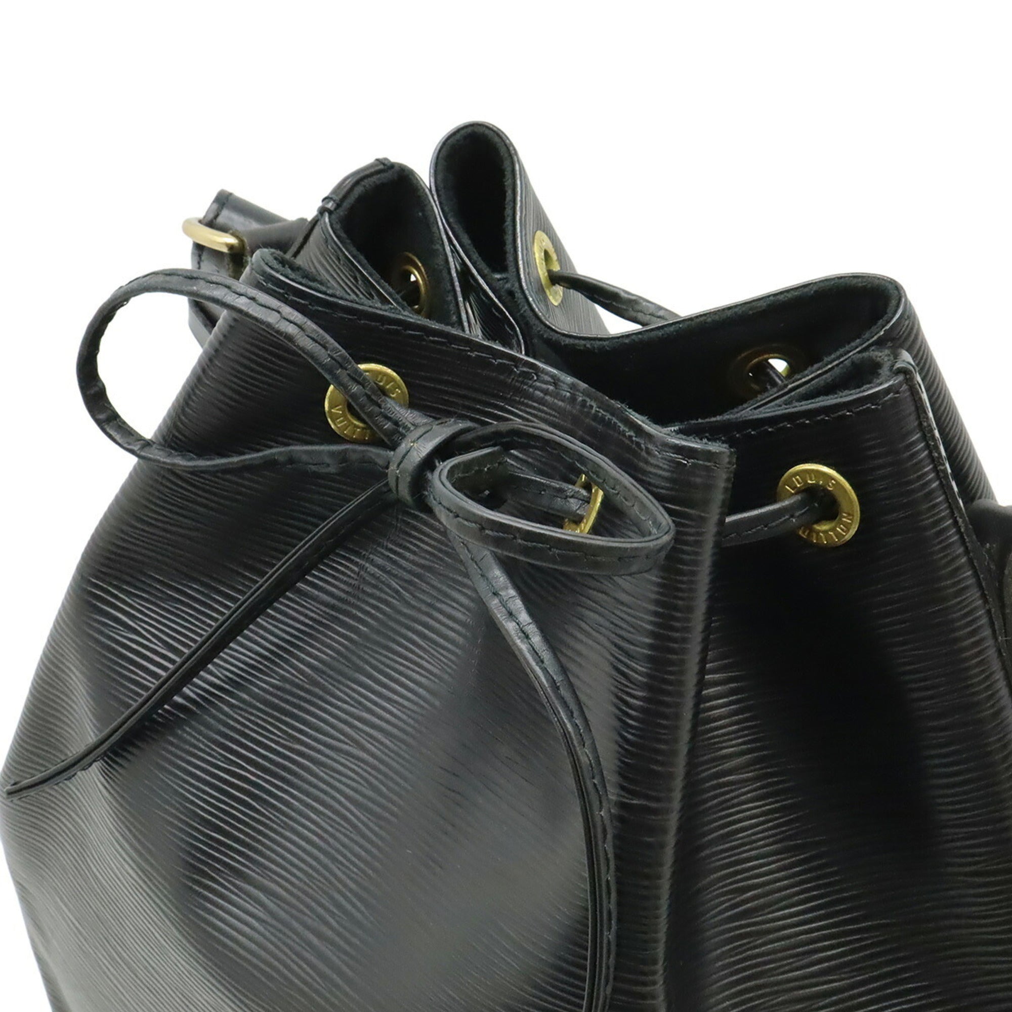 Louis Vuitton Black Noir Epi Leather Shoulder Bag (Pre-Owned)