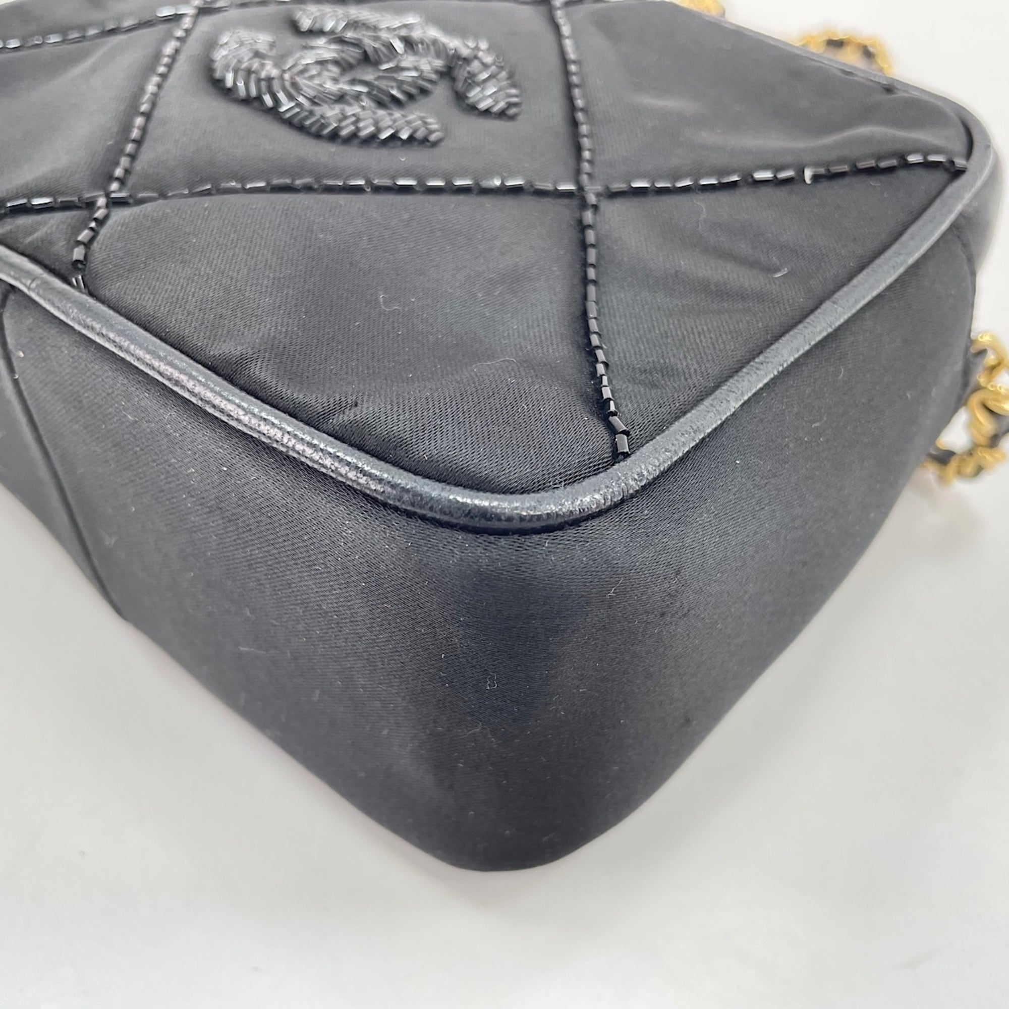 Chanel Matelasse Black Shoulder Bag (Pre-Owned)