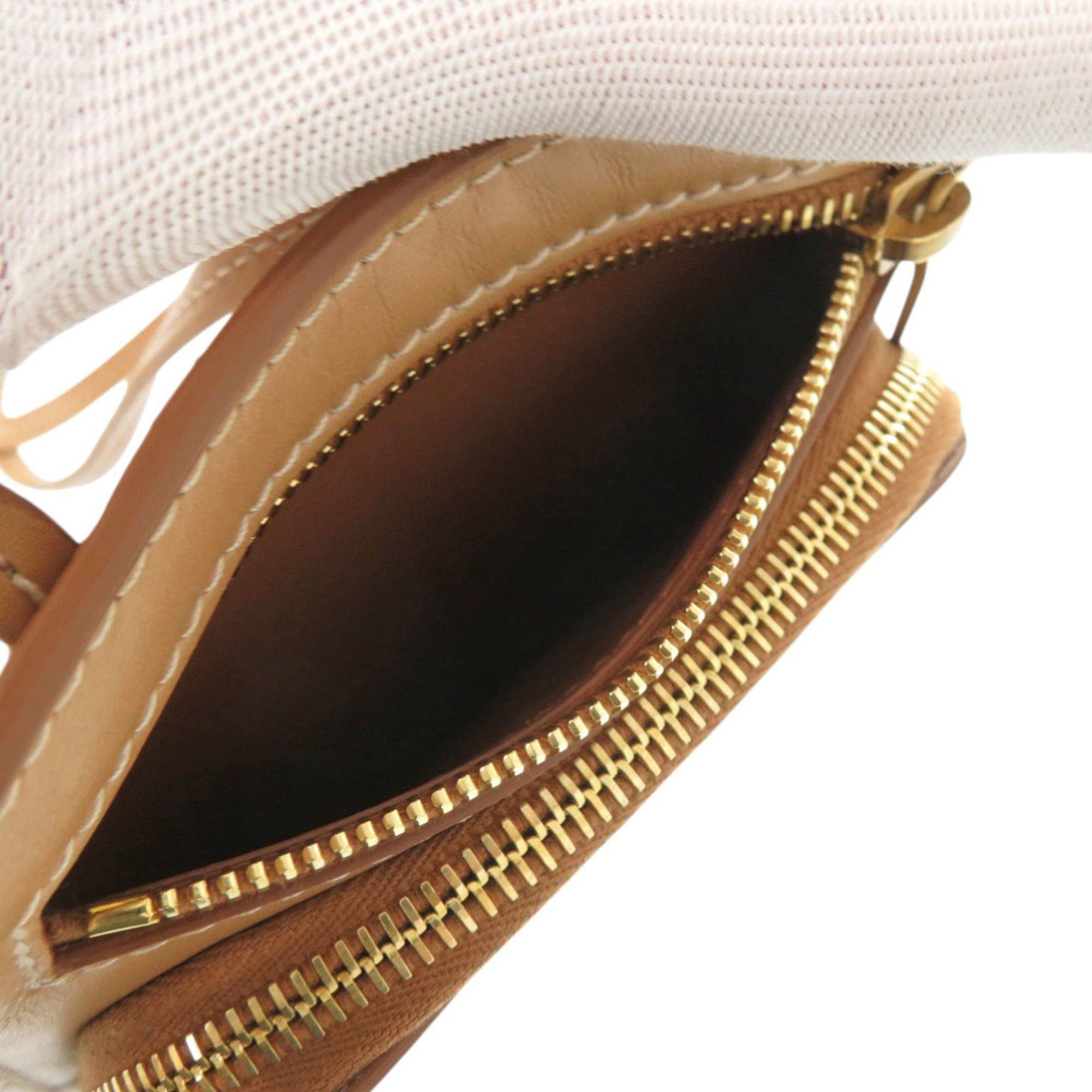 Yves Saint Laurent Beige Leather Shoulder Bag (Pre-Owned)