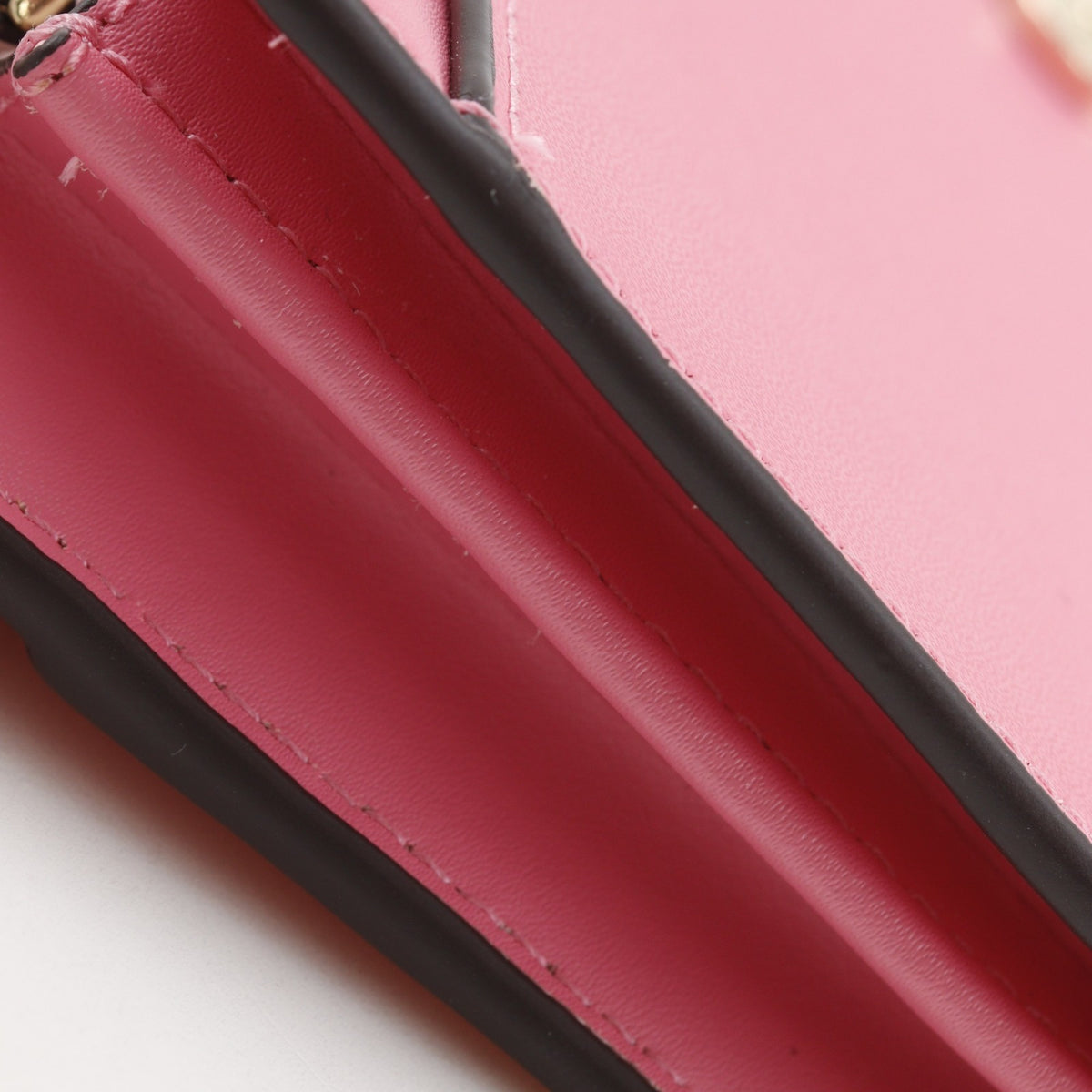Kate Spade Pink Leather Chain/Shoulder Wallet (Pre-Owned)