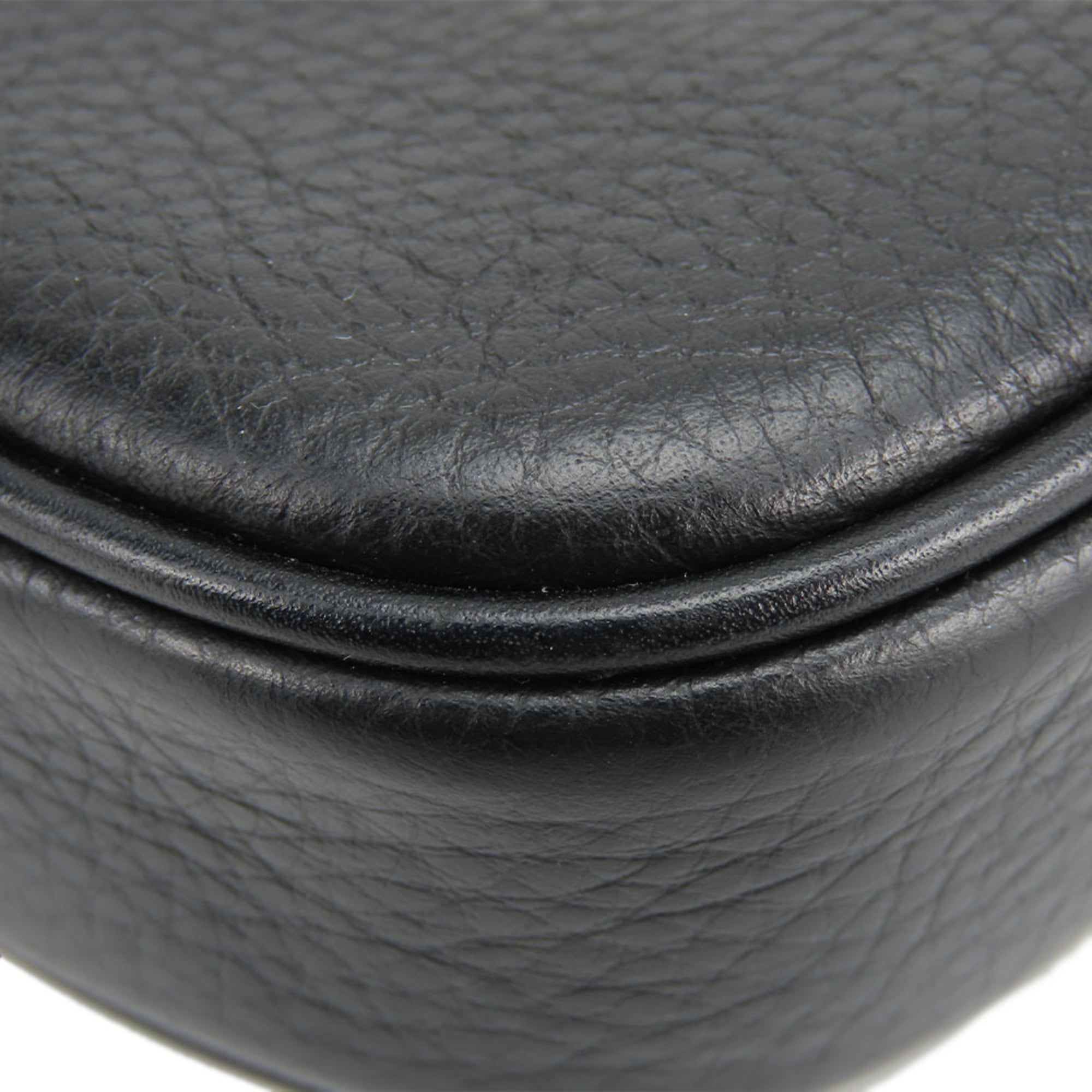 Coach Black Leather Pochette Shoulder Bag (Pre-Owned)