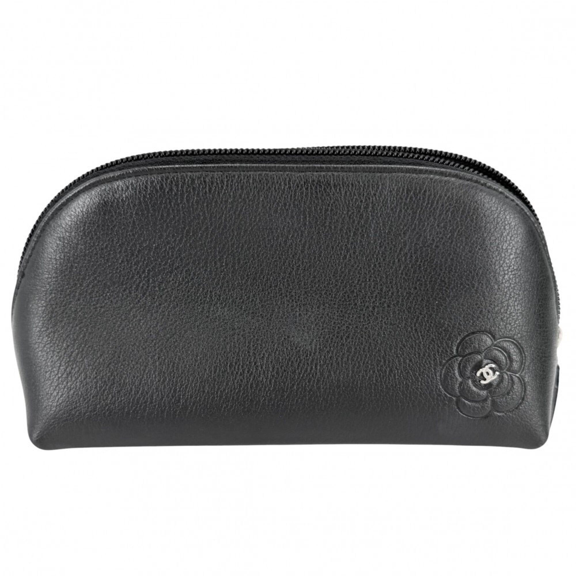 Chanel Black Leather Pouch (Pre-Owned)