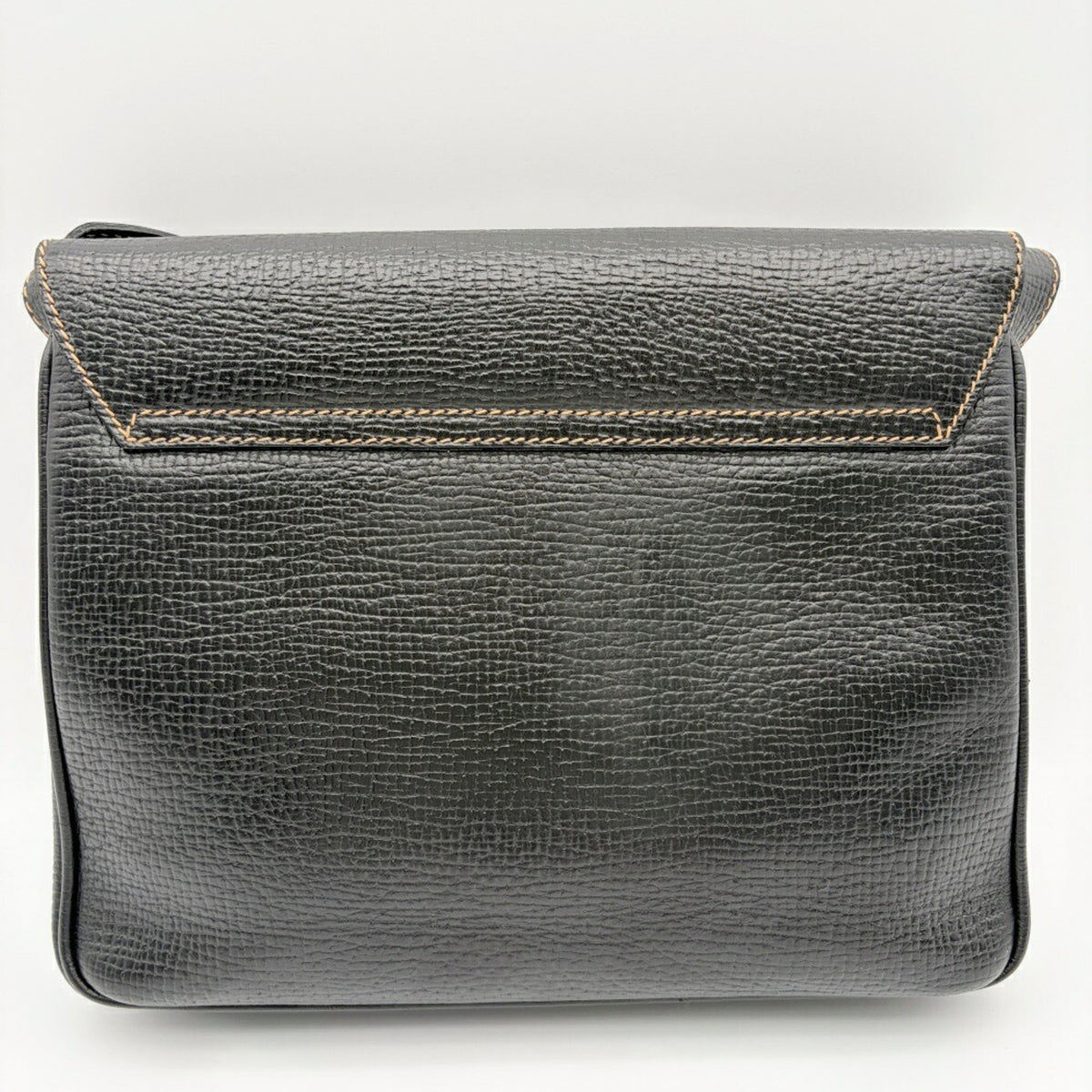 Loewe Black Leather Shoulder Bag (Pre-Owned)