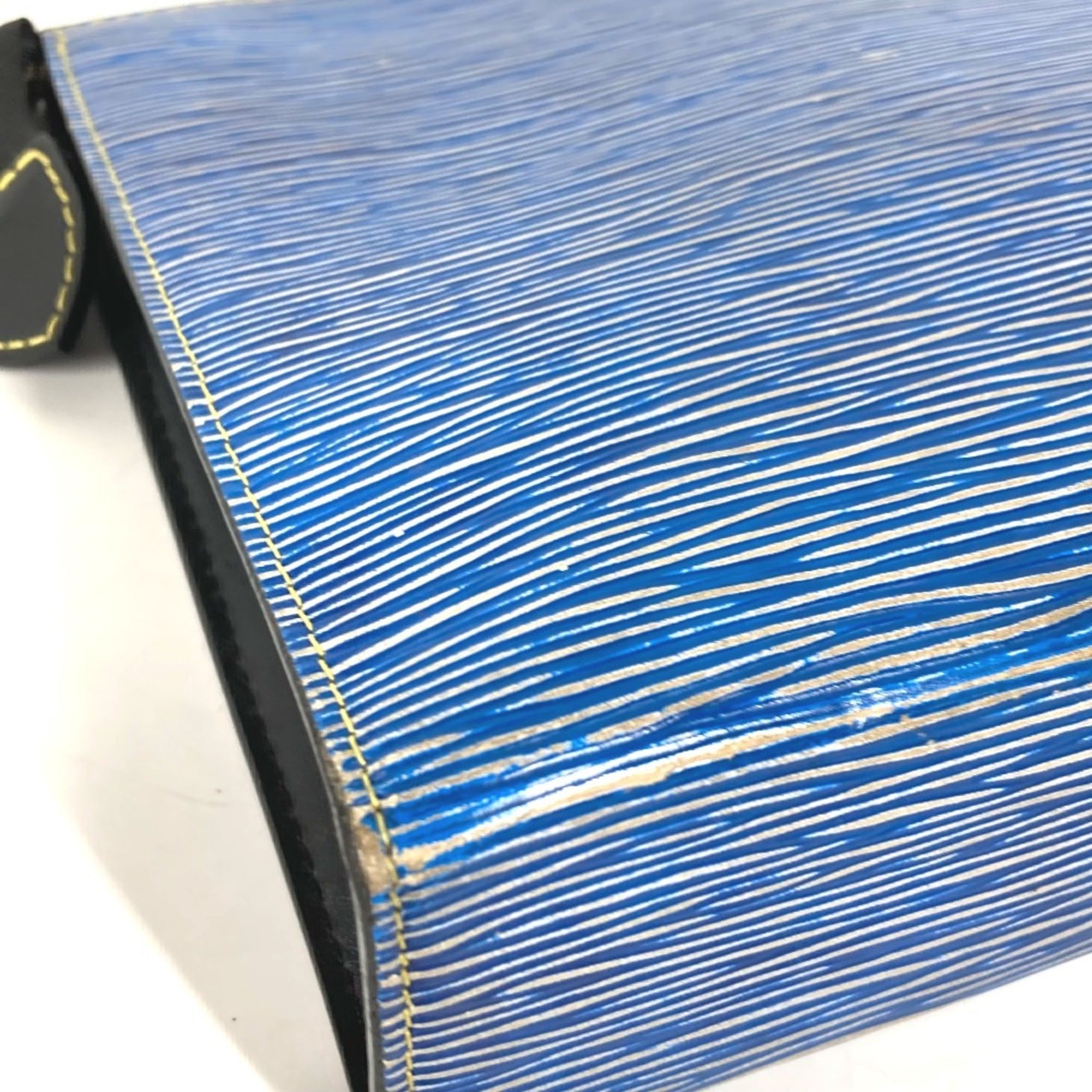 Louis Vuitton Epi Blue Epi Leather Pouch (Pre-Owned)