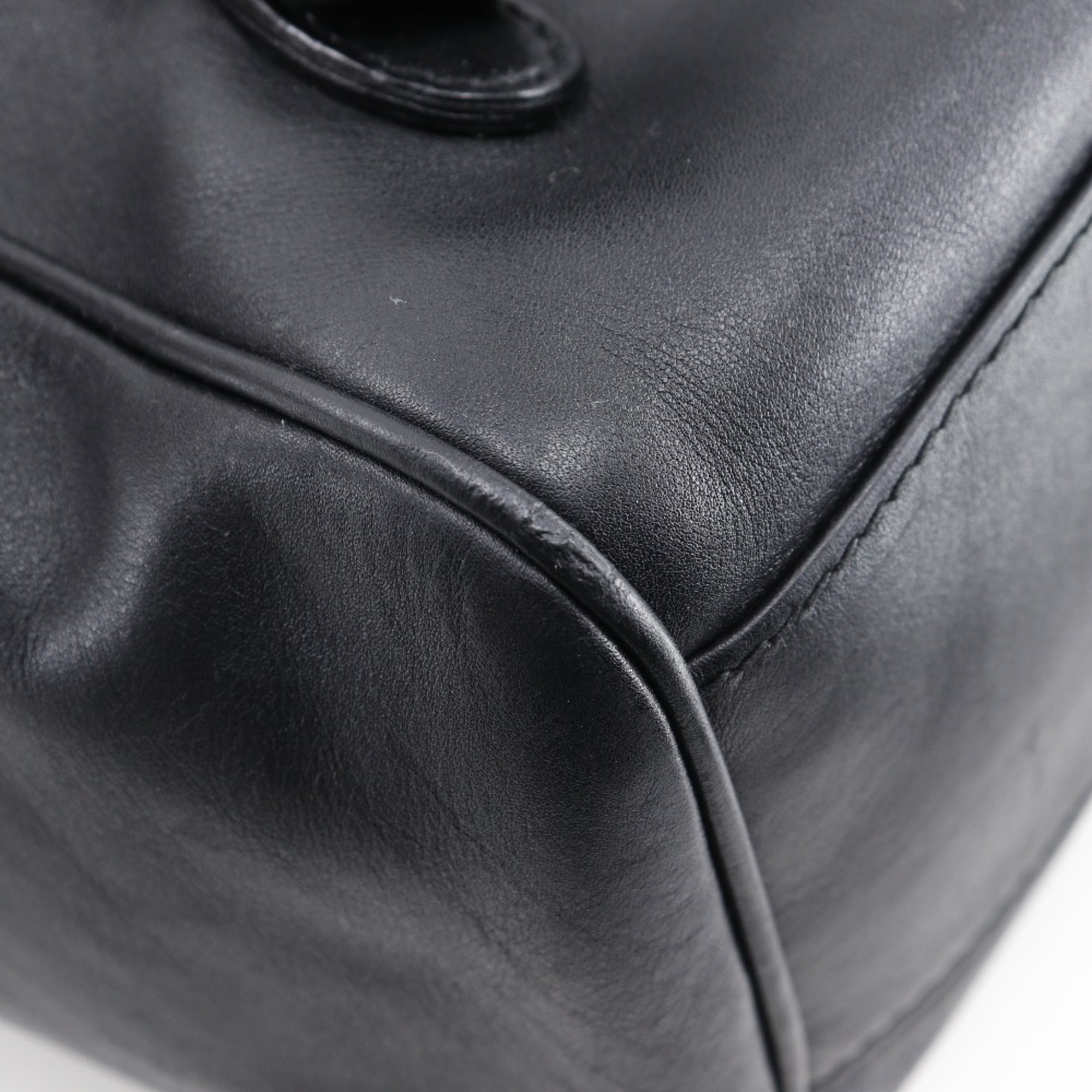 Gucci Black Leather Backpack (Pre-Owned)