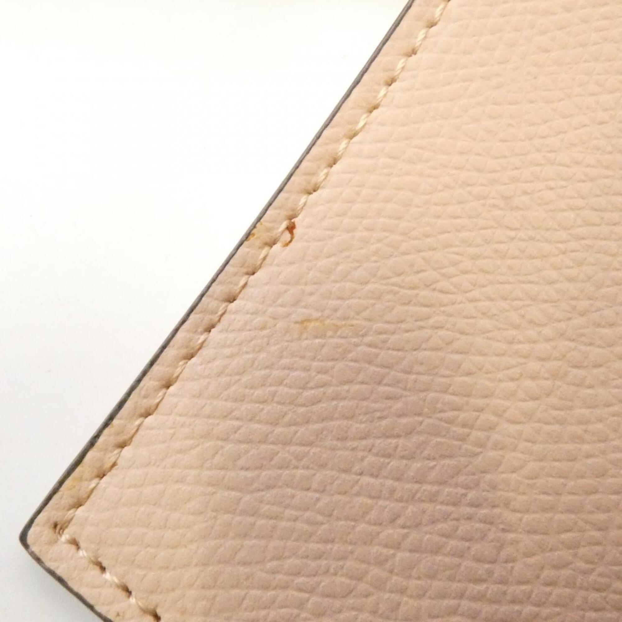 Fendi Gold Leather Shoulder Bag (Pre-Owned)