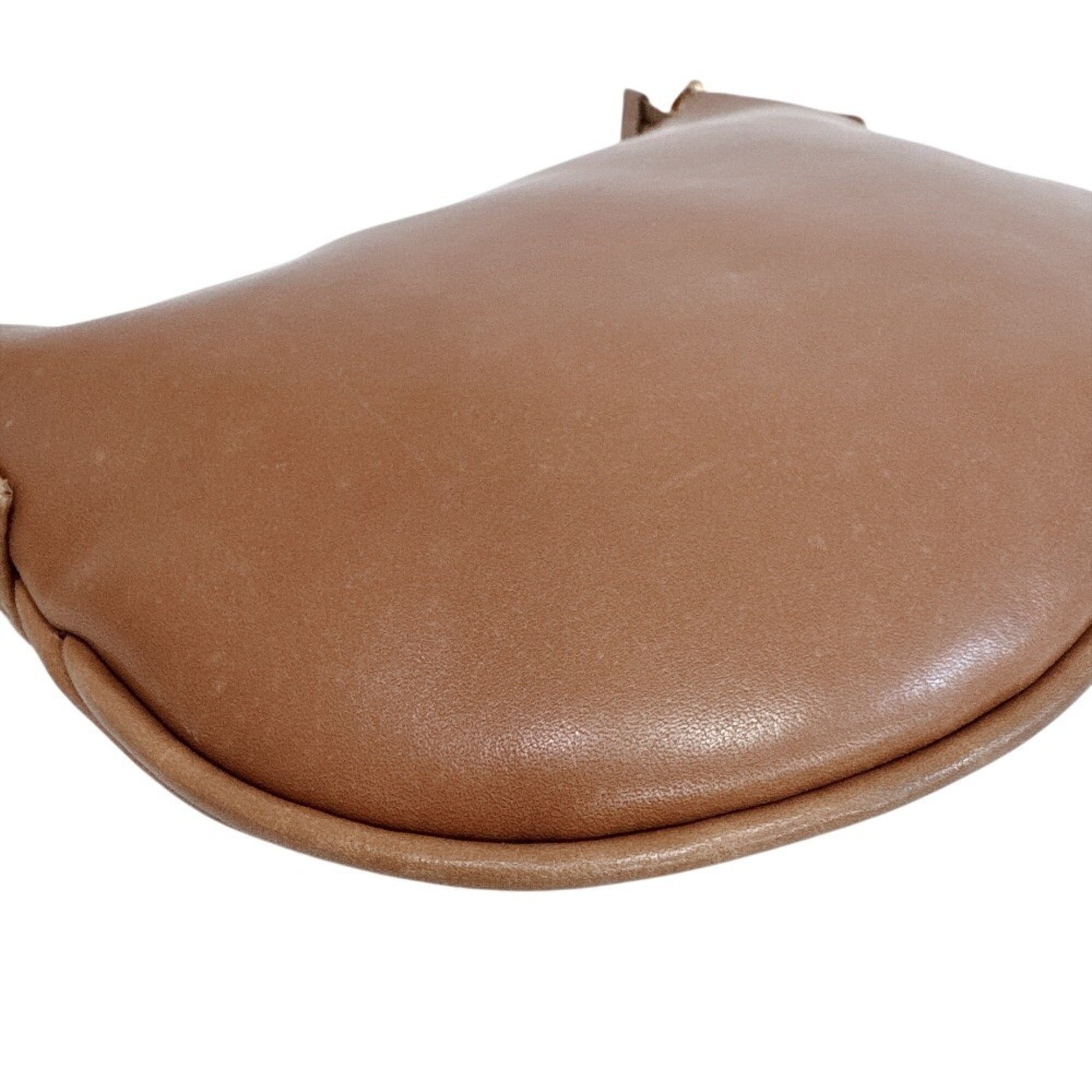 Gucci Brown Leather Pouch (Pre-Owned)