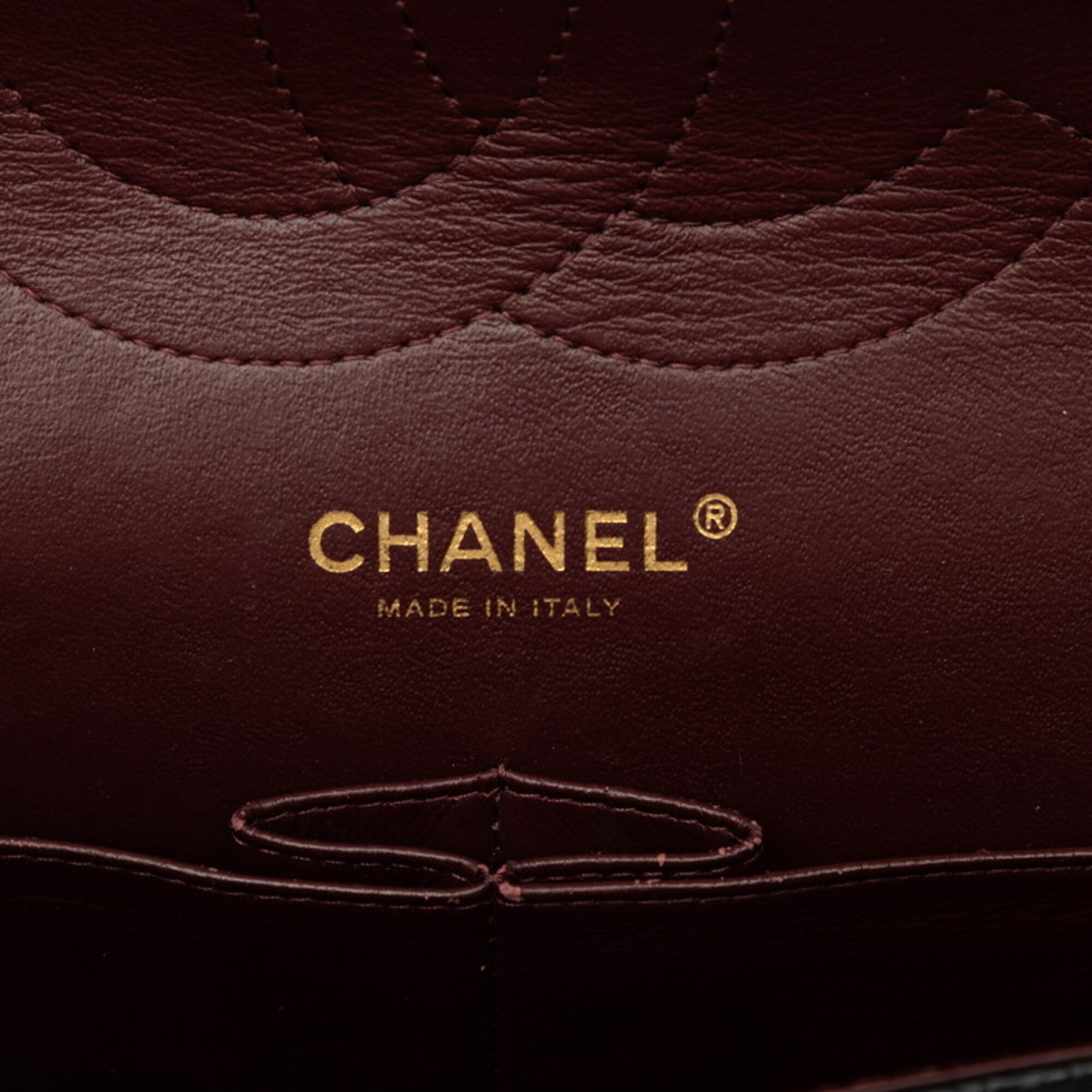 Chanel Black Grained Calfskin Shoulder Bag (Pre-Owned)