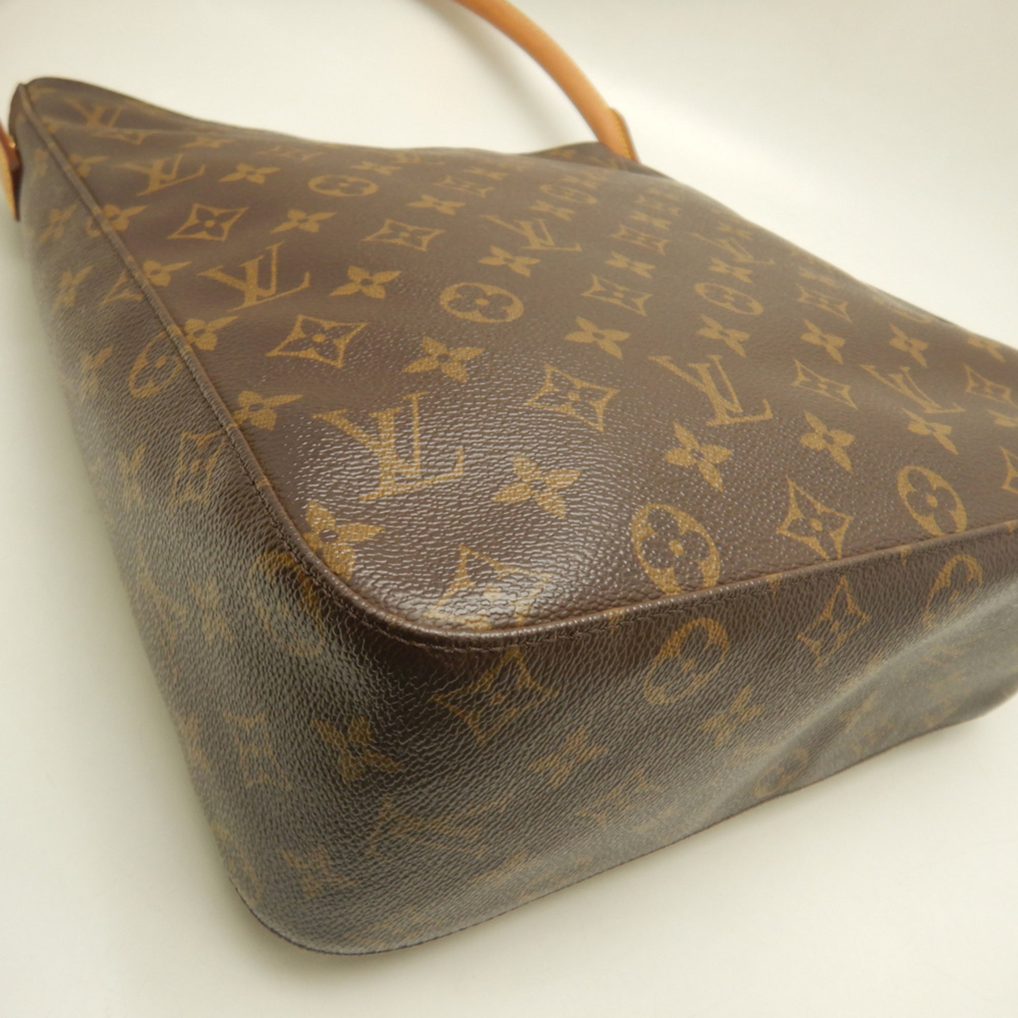 Louis Vuitton Brown Monogram Monogram Shoulder Bag (Pre-Owned)