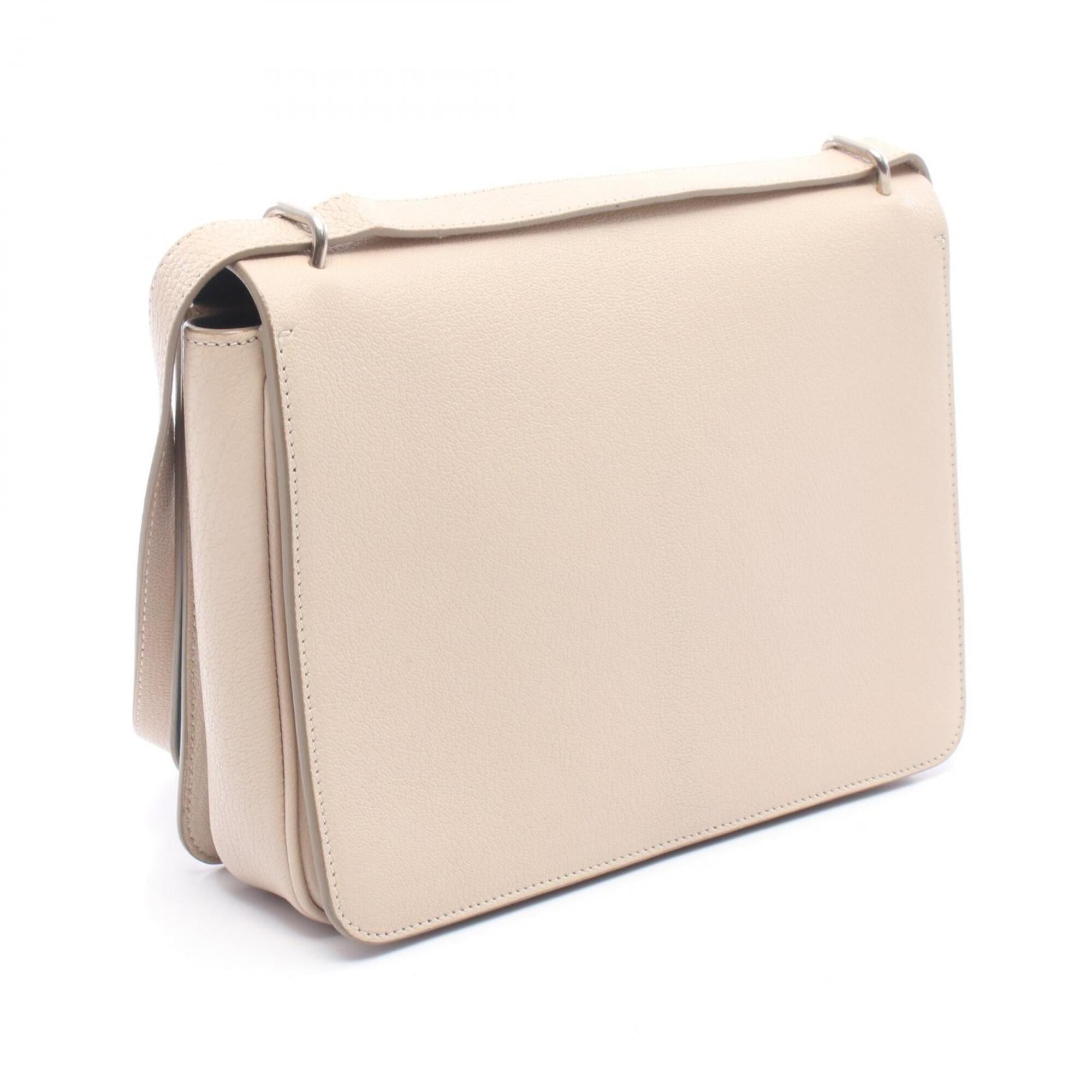 Burberry Ivory Leather Handbag Shoulder Bag (Pre-Owned)