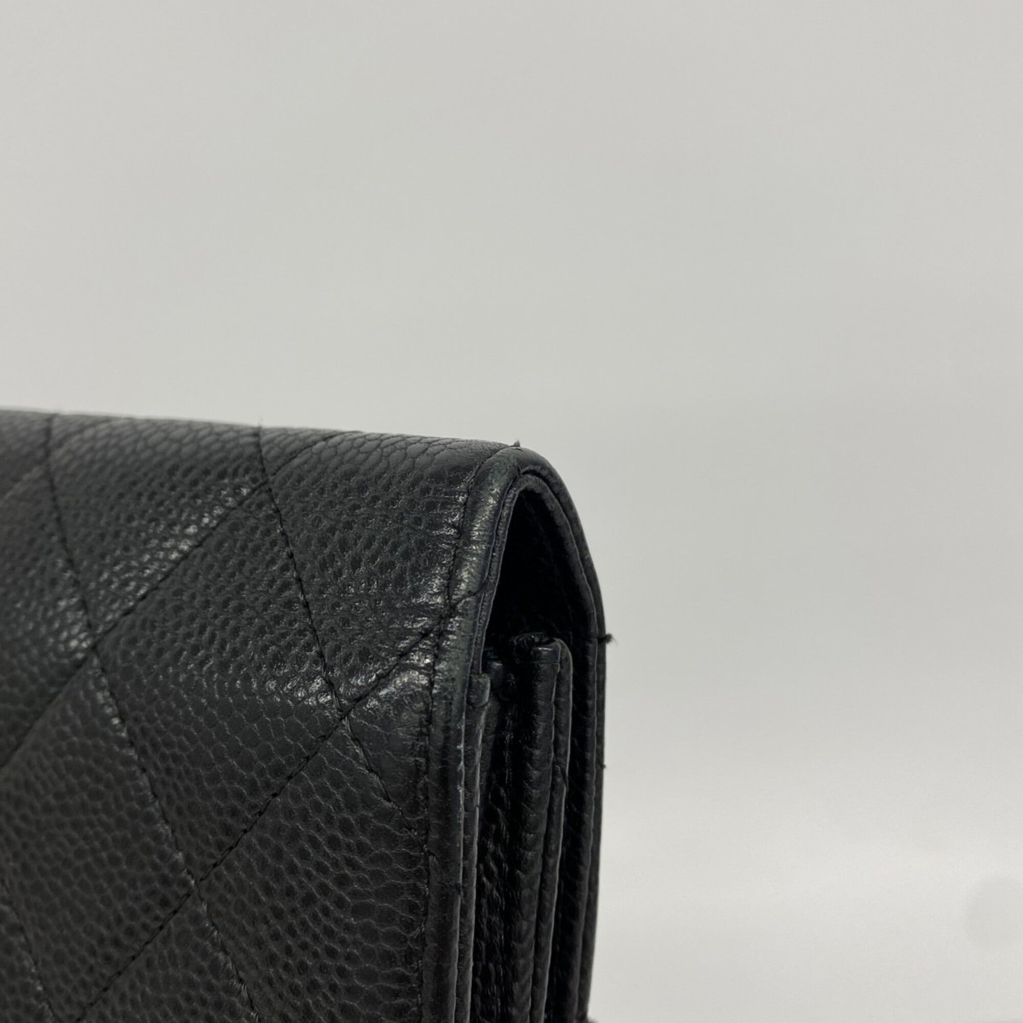 Chanel Black Grained Calfskin Long Wallet (Bi-Fold) (Pre-Owned)
