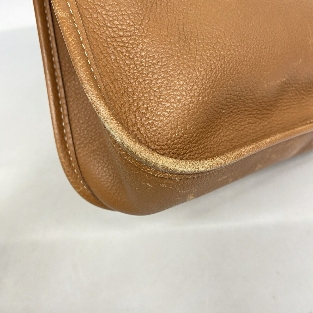 Hermes Gold Shoulder Bag (Pre-Owned)