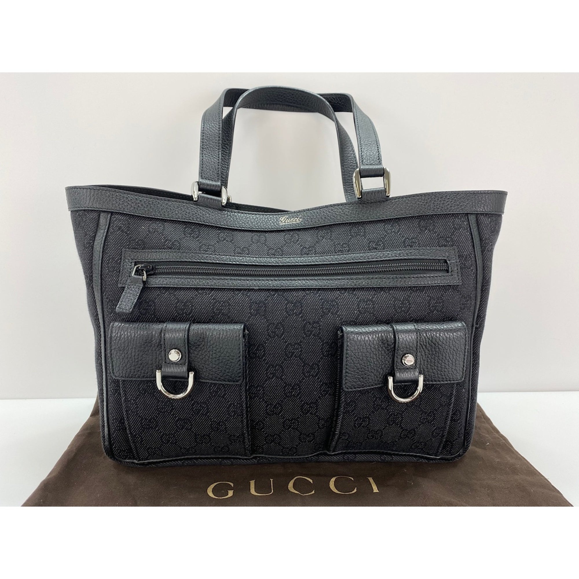 Gucci Abbey Black Tote Bag (Pre-Owned)