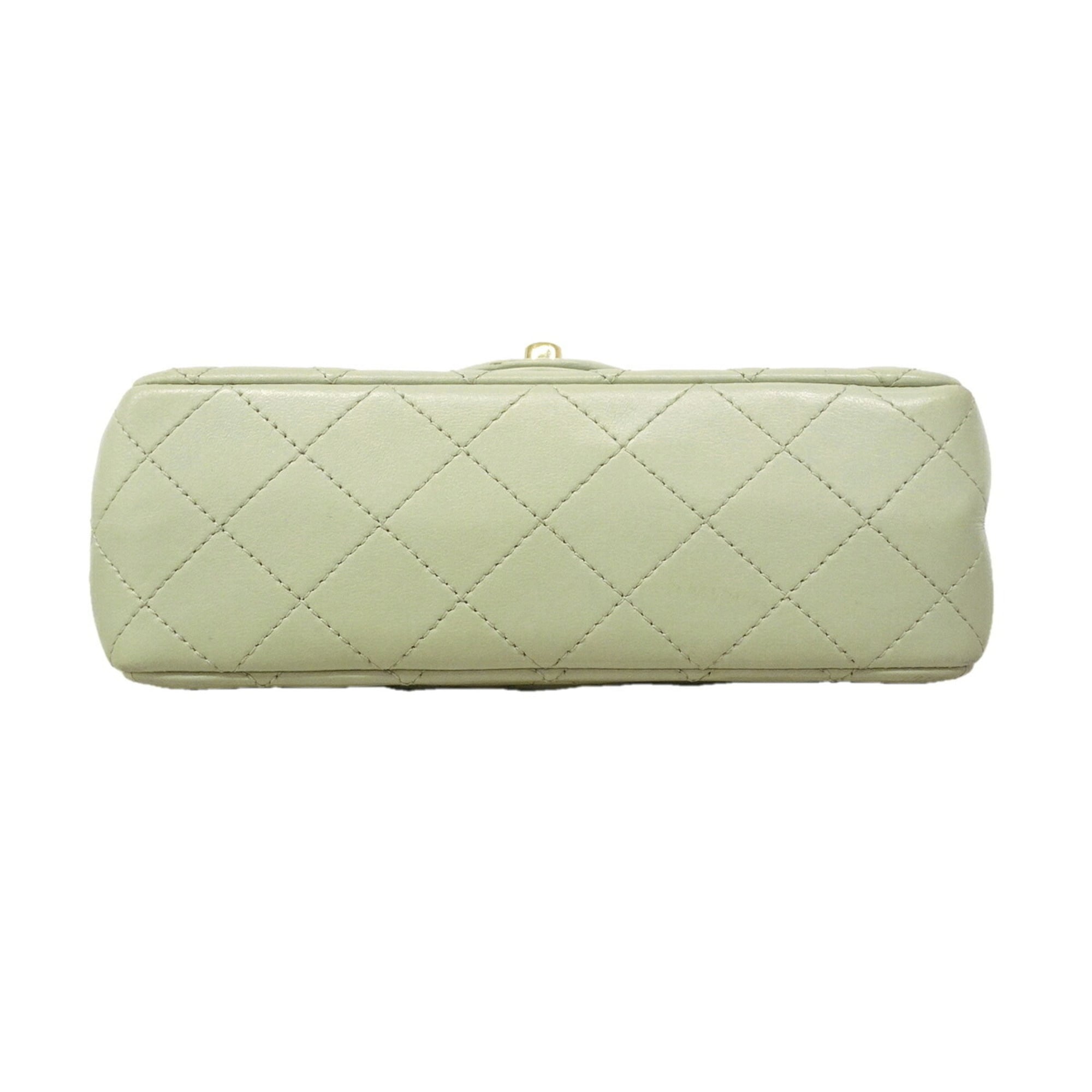 Chanel Green Leather Shoulder Bag (Pre-Owned)