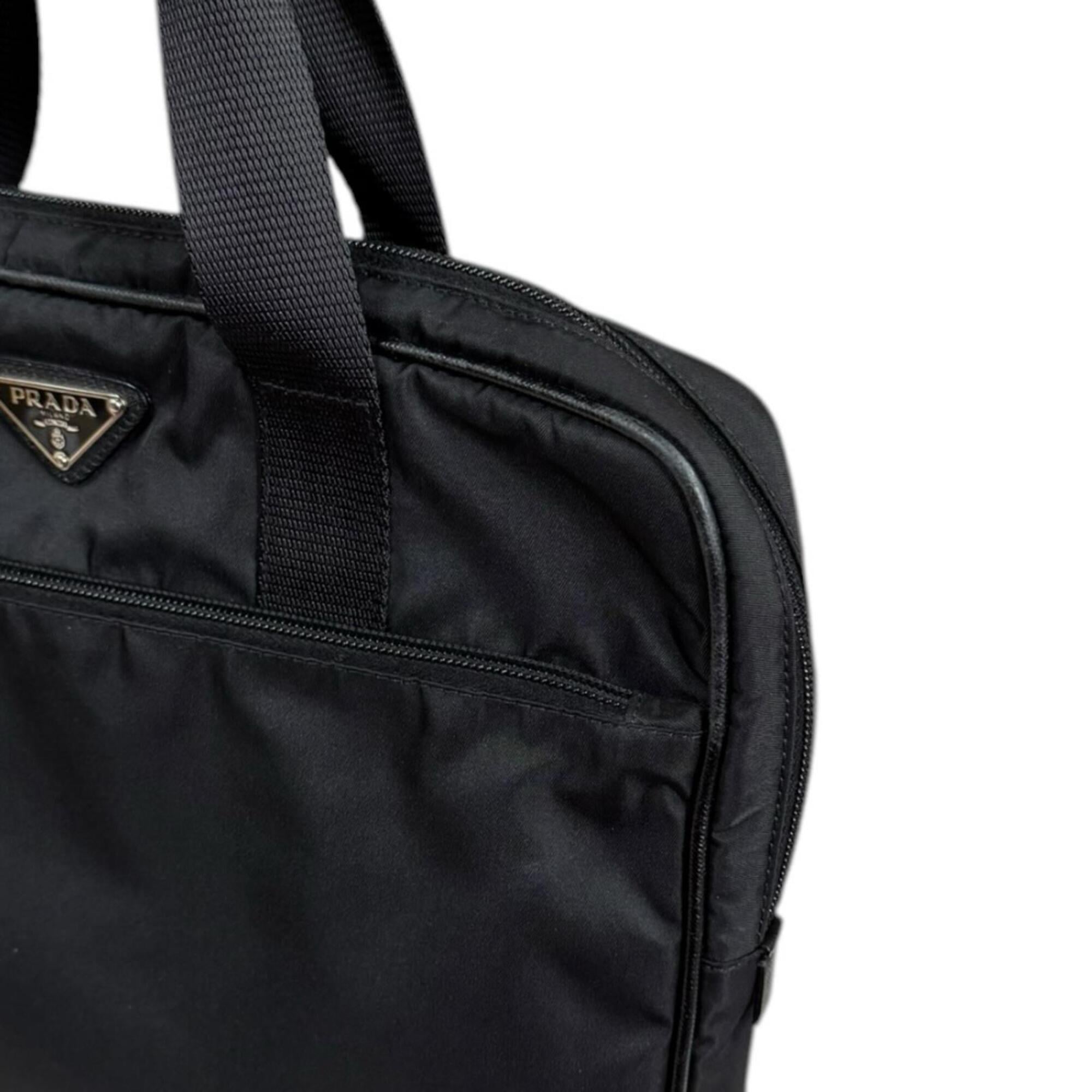 Prada Black Nylon Shoulder Bag (Pre-Owned)