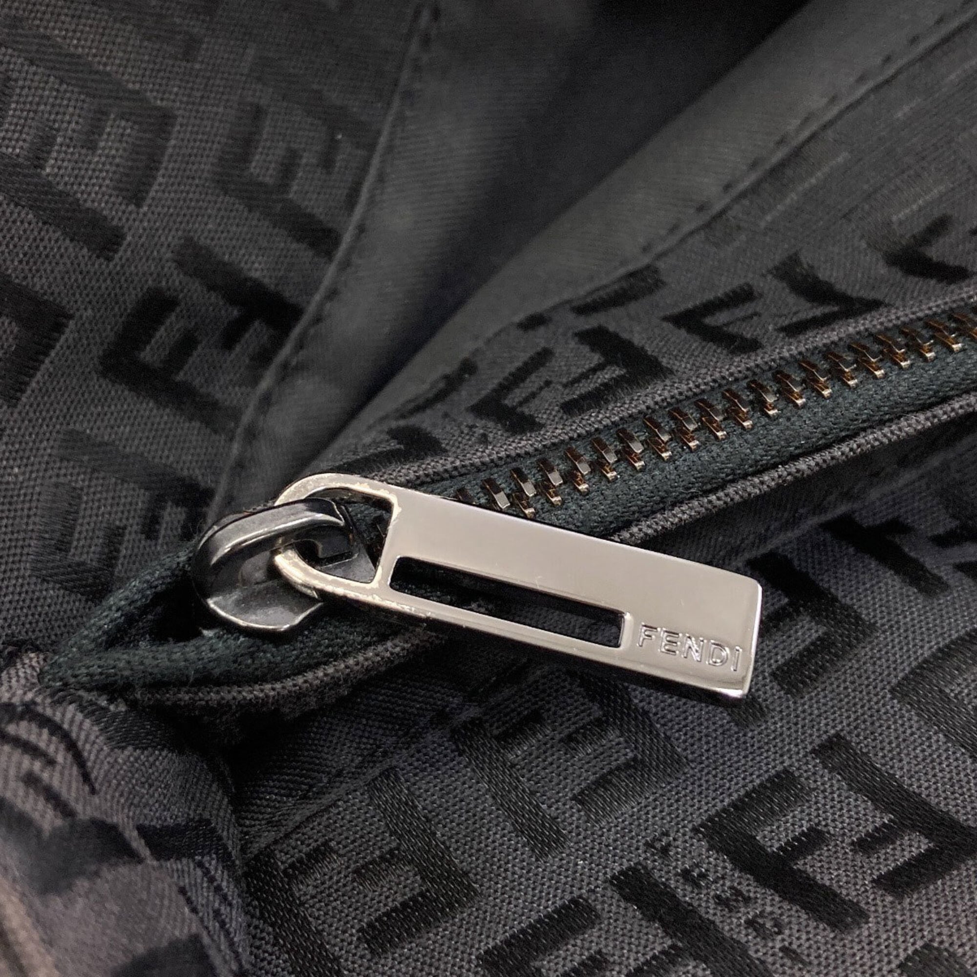 Fendi Black Canvas Handbag (Pre-Owned)
