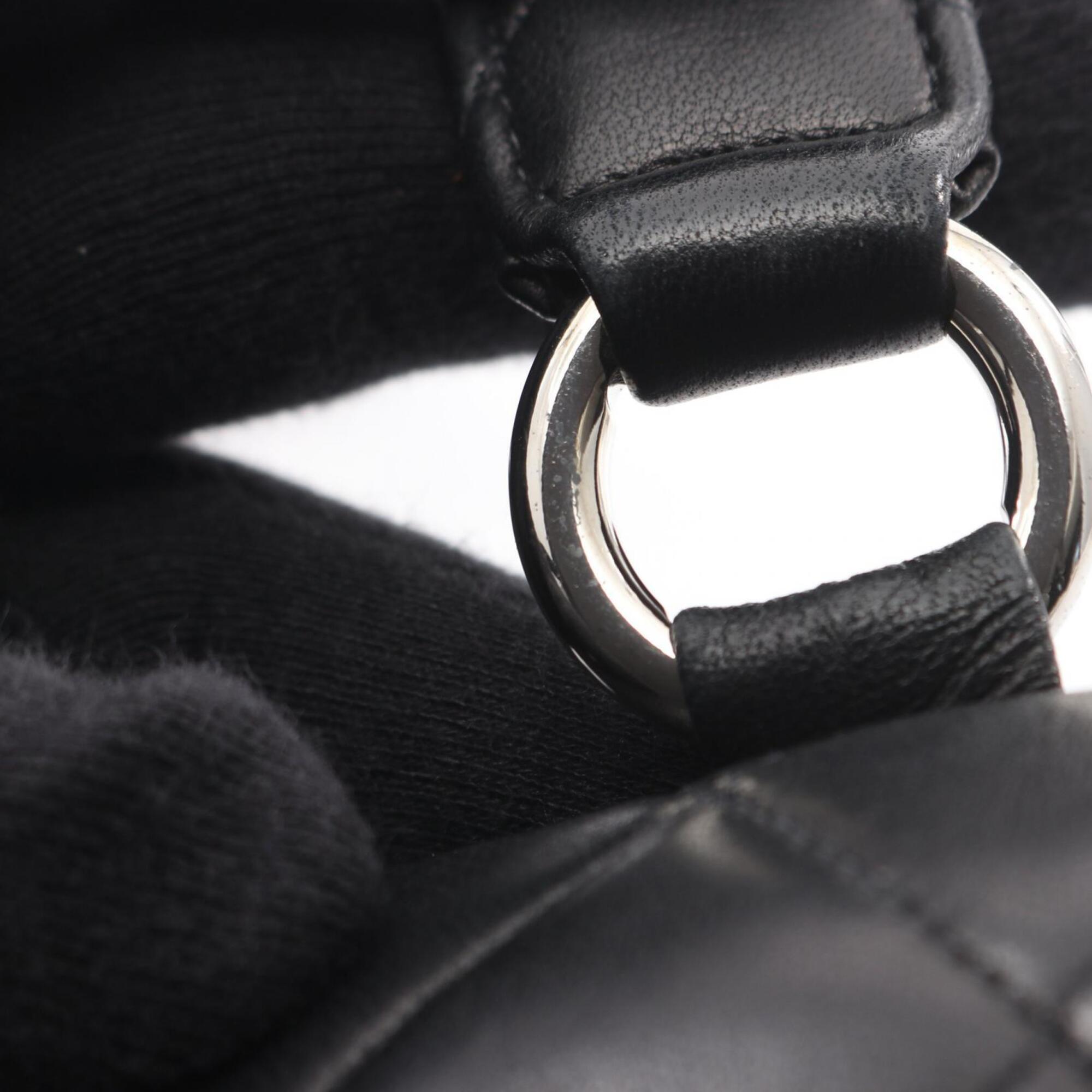 Chanel Black Leather Handbag Shoulder Bag (Pre-Owned)