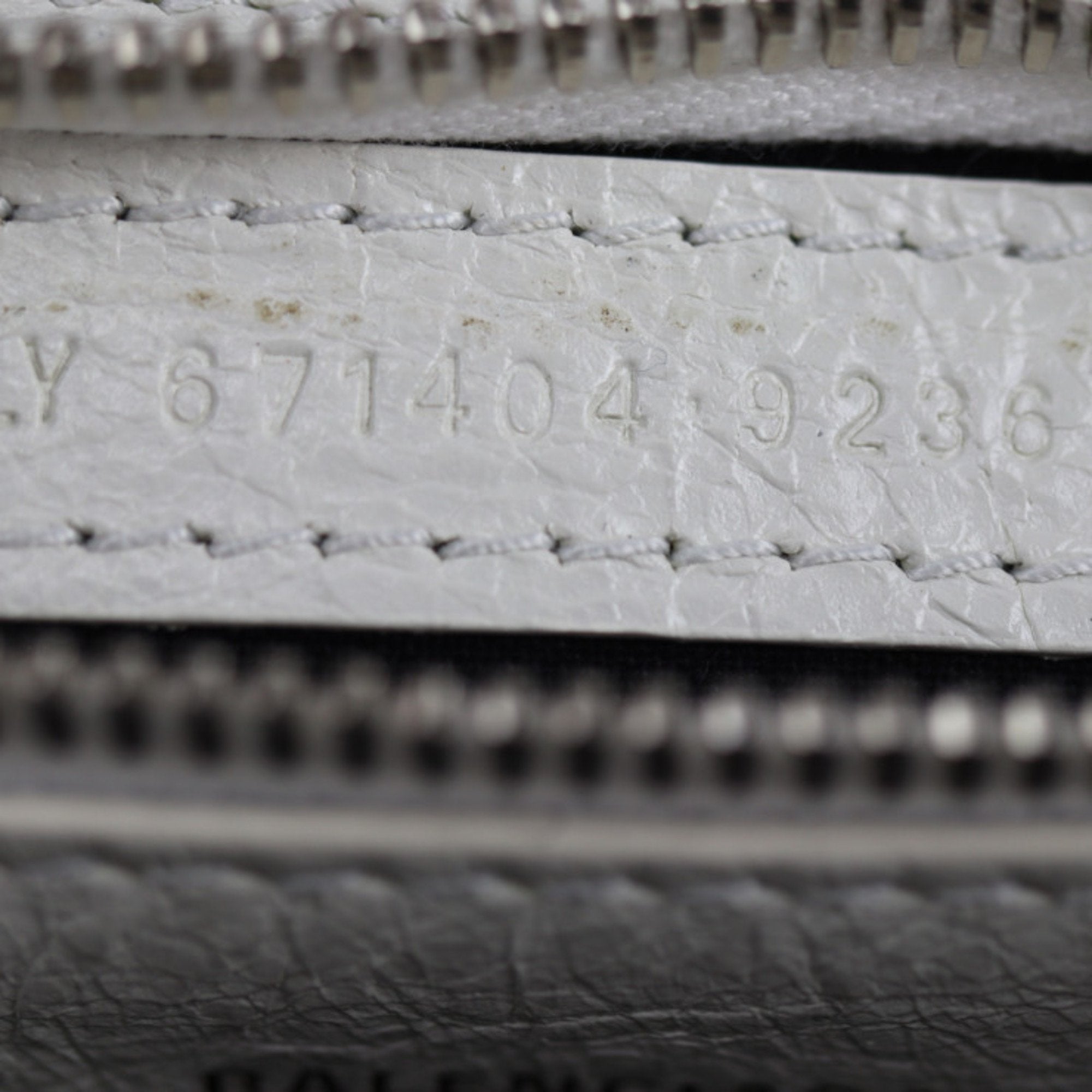 Balenciaga White Leather Handbag Tote Bag (Pre-Owned)