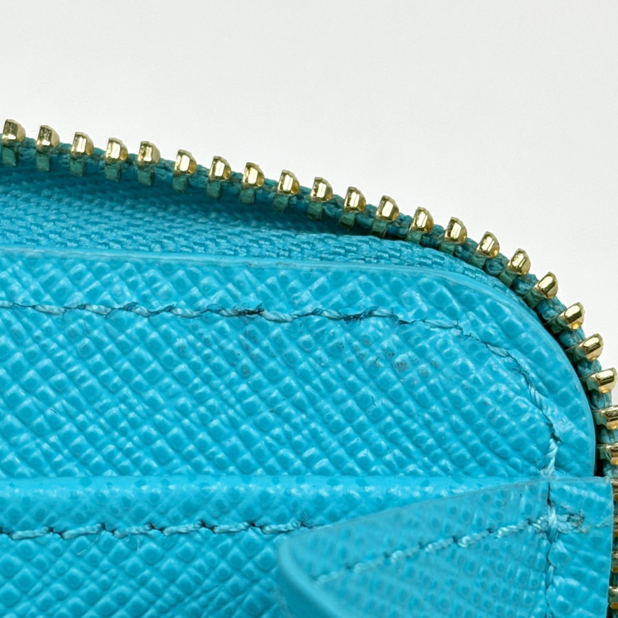 Louis Vuitton Epi Blue Epi Leather Coin Purse/Coin Case (Pre-Owned)