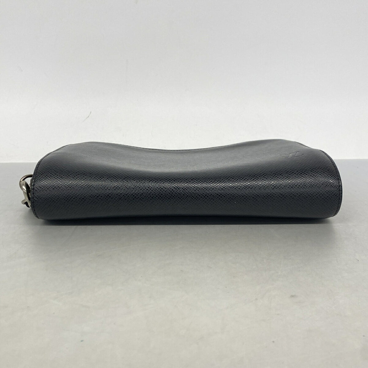 Louis Vuitton Ardoise Clutch Bag (Pre-Owned)