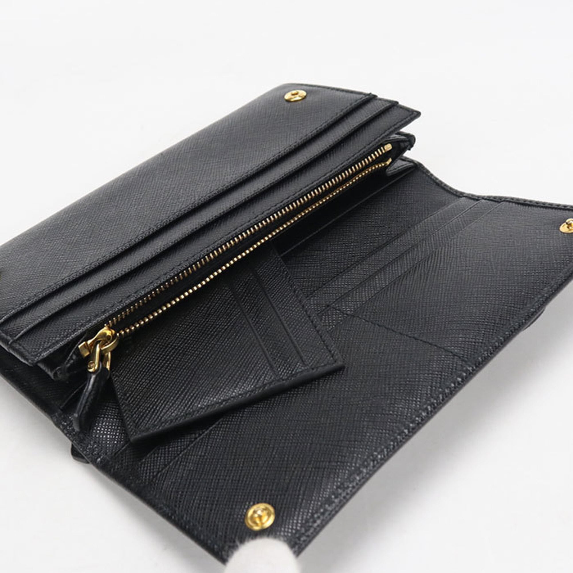 Prada Black Leather Long Wallet (Bi-Fold) (Pre-Owned)