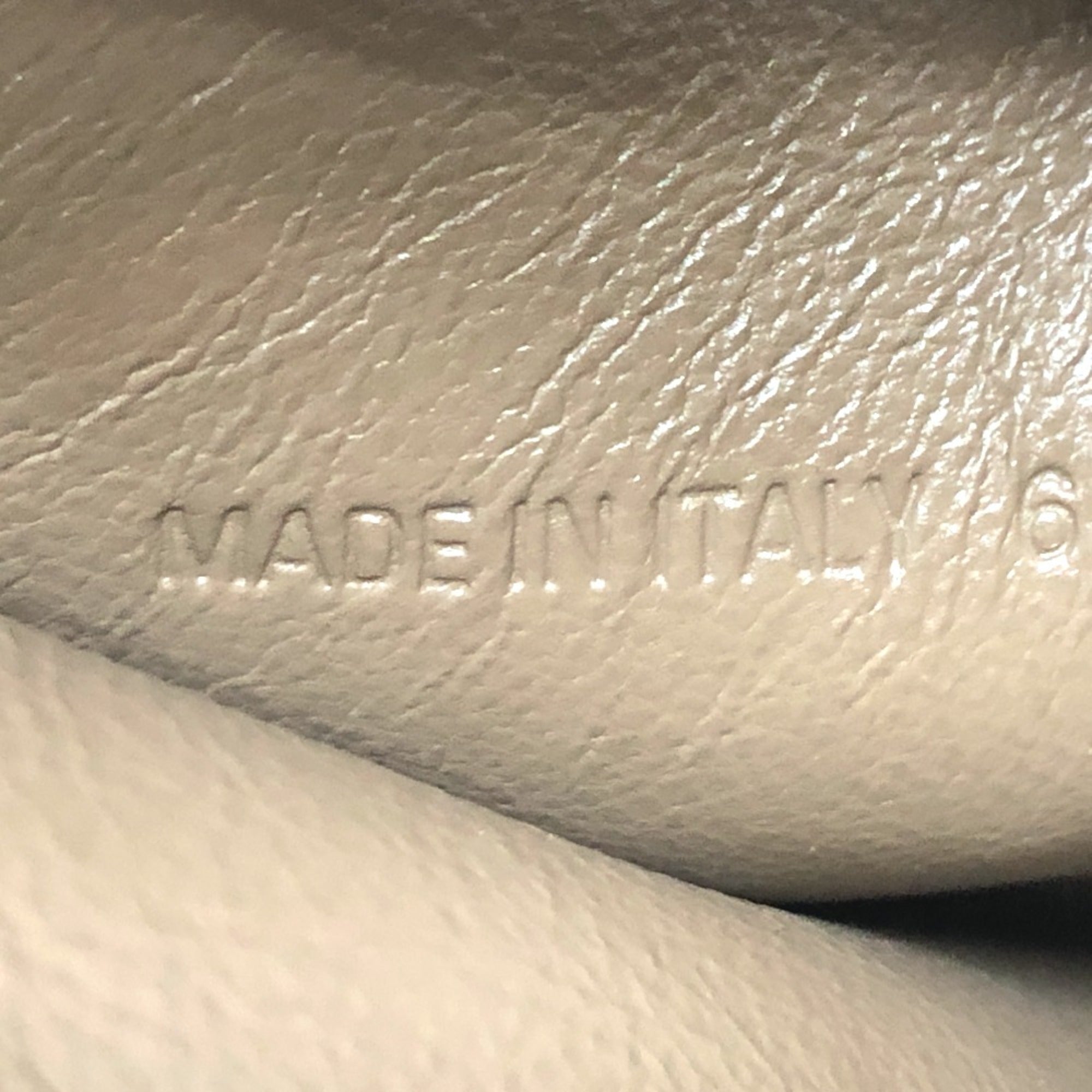 Balenciaga Brown Leather Clutch Bag (Pre-Owned)