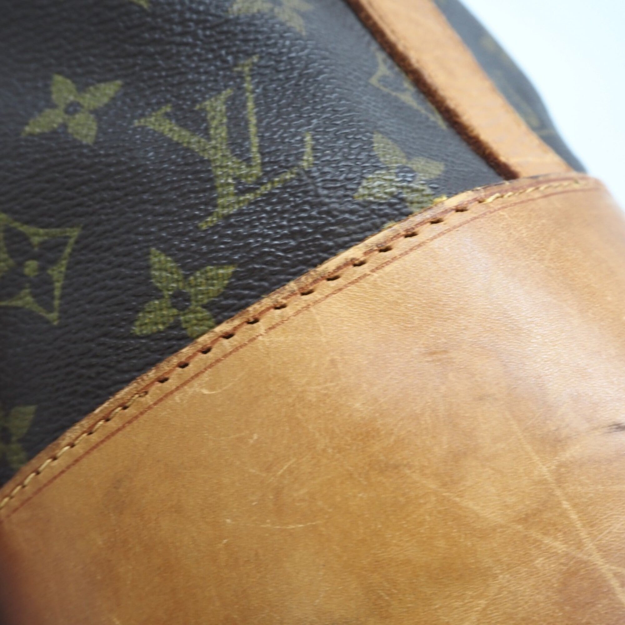 Louis Vuitton Brown Monogram Monogram Leather Shoulder Bag (Pre-Owned)