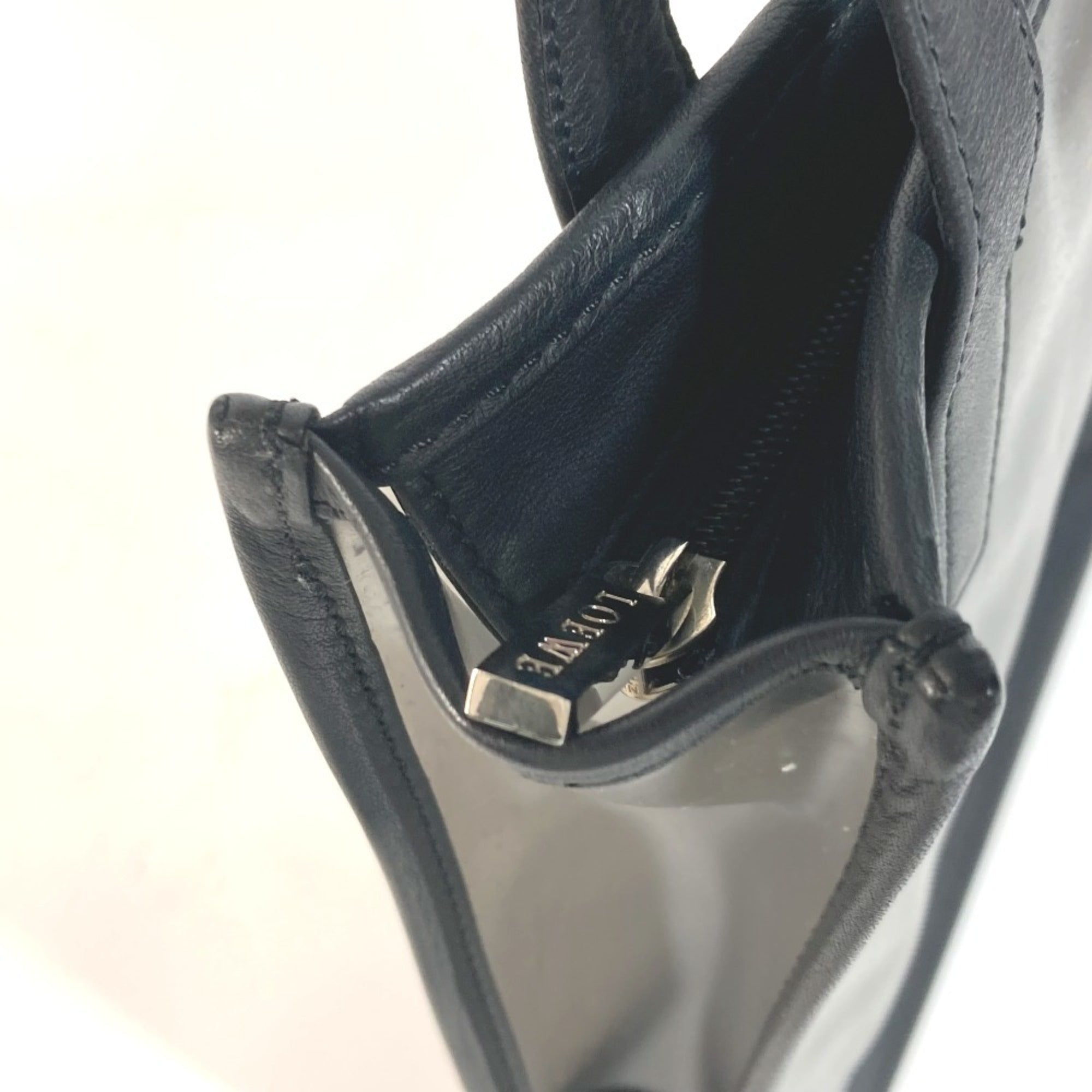 Loewe Black Vinyl Leather Shoulder Bag Tote Bag (Pre-Owned)