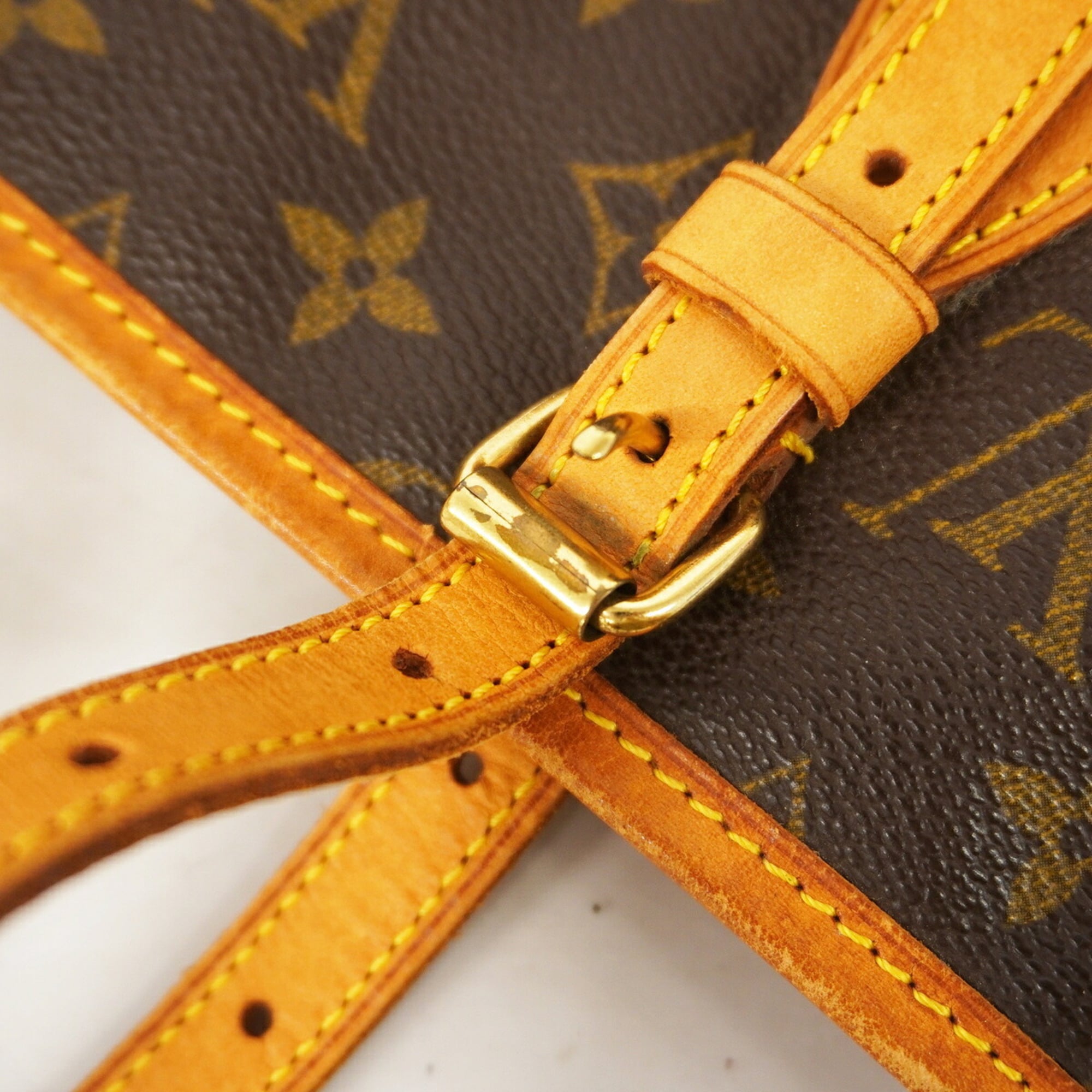 Louis Vuitton Brown Tote Bag (Pre-Owned)