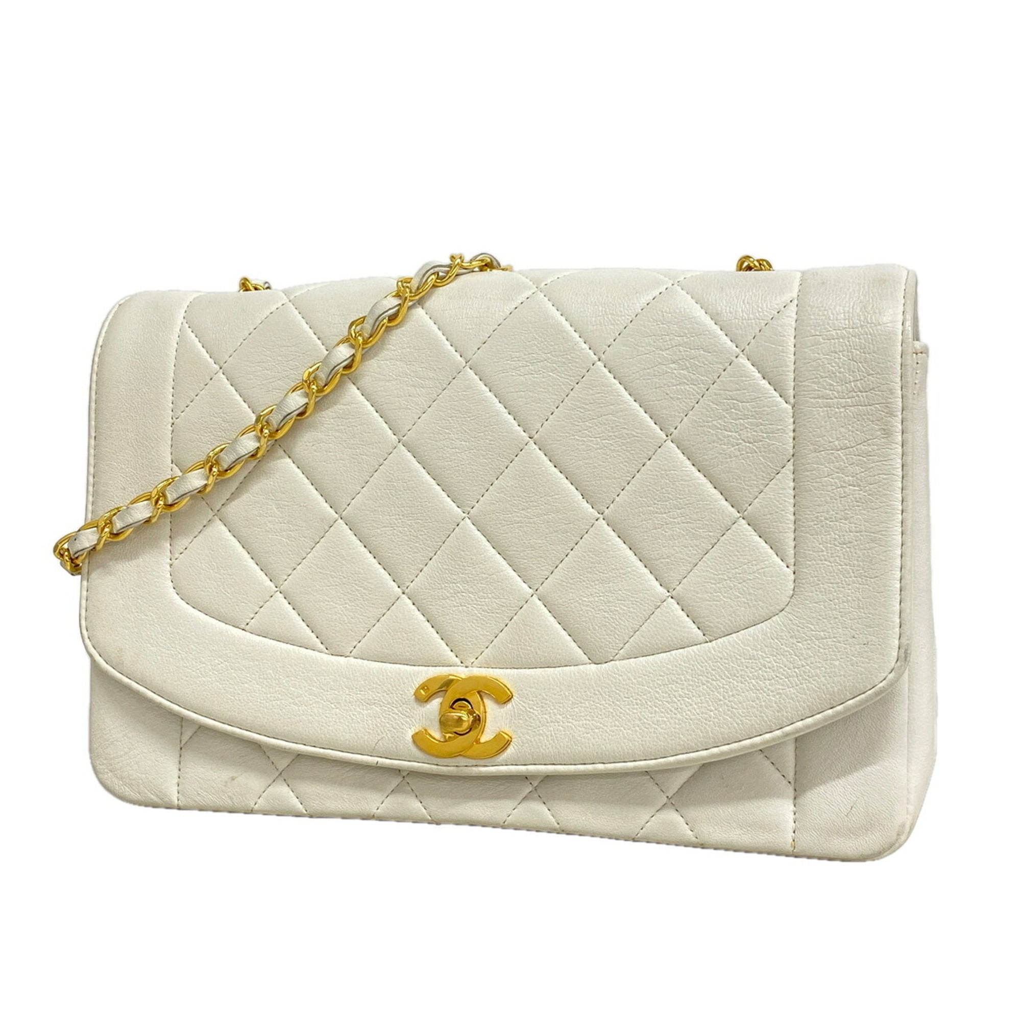 Chanel White Leather Shoulder Bag (Pre-Owned)