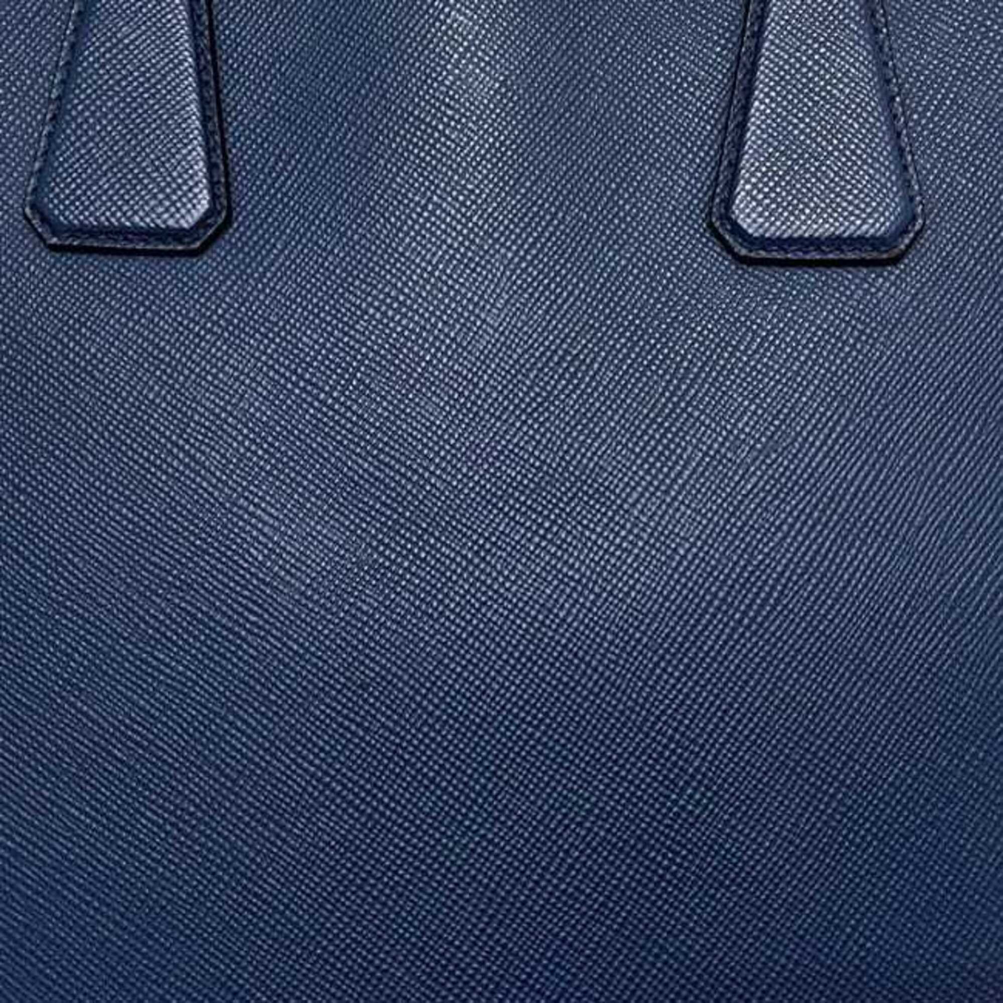 Prada Saffiano Blue Saffiano Leather Tote Bag (Pre-Owned)