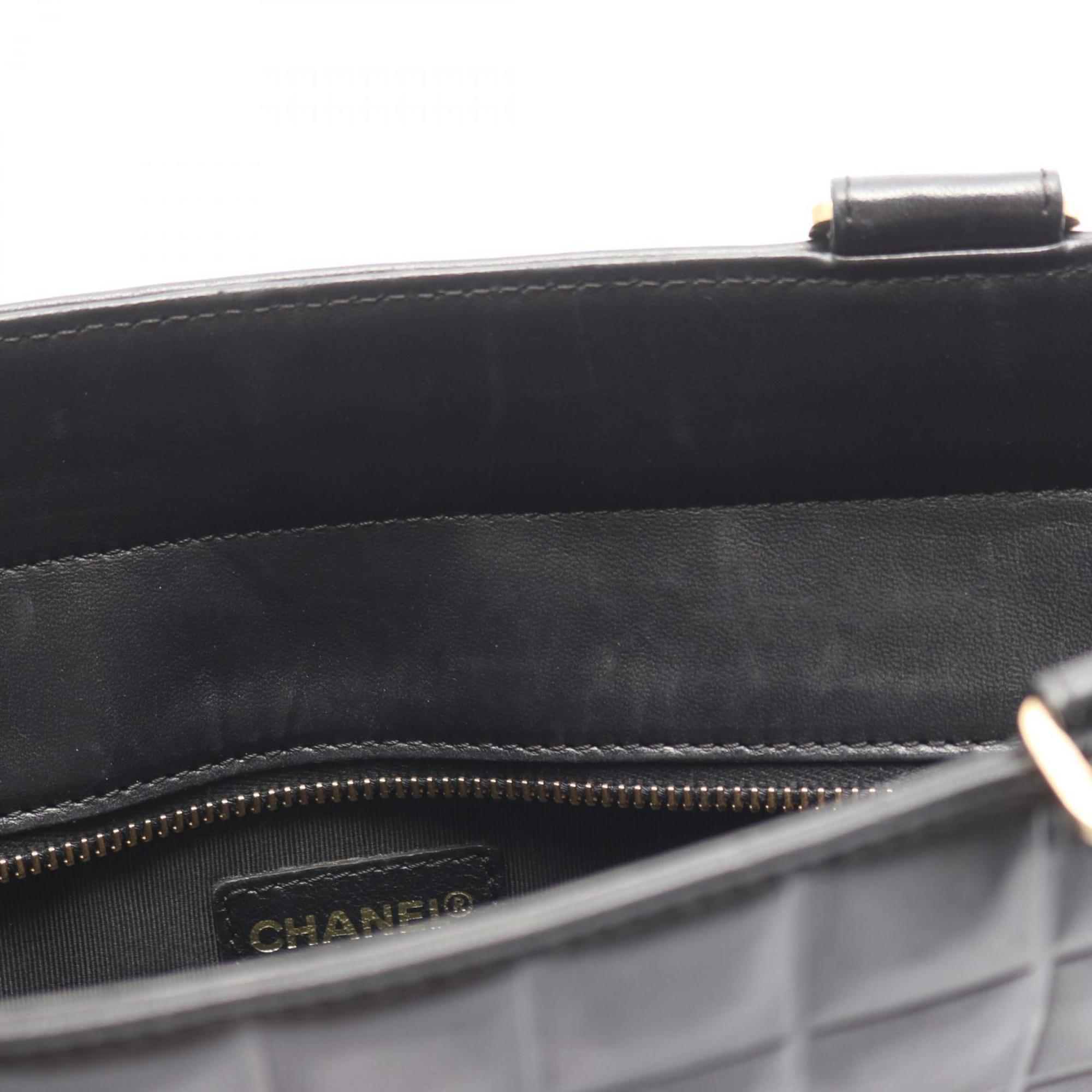 Chanel Black Leather Tote Bag (Pre-Owned)