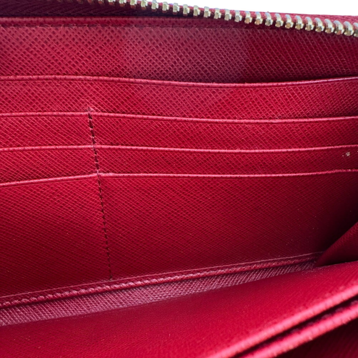 Prada Saffiano Fuoco Red Color Leather Long Wallet (Bi-Fold) (Pre-Owned)