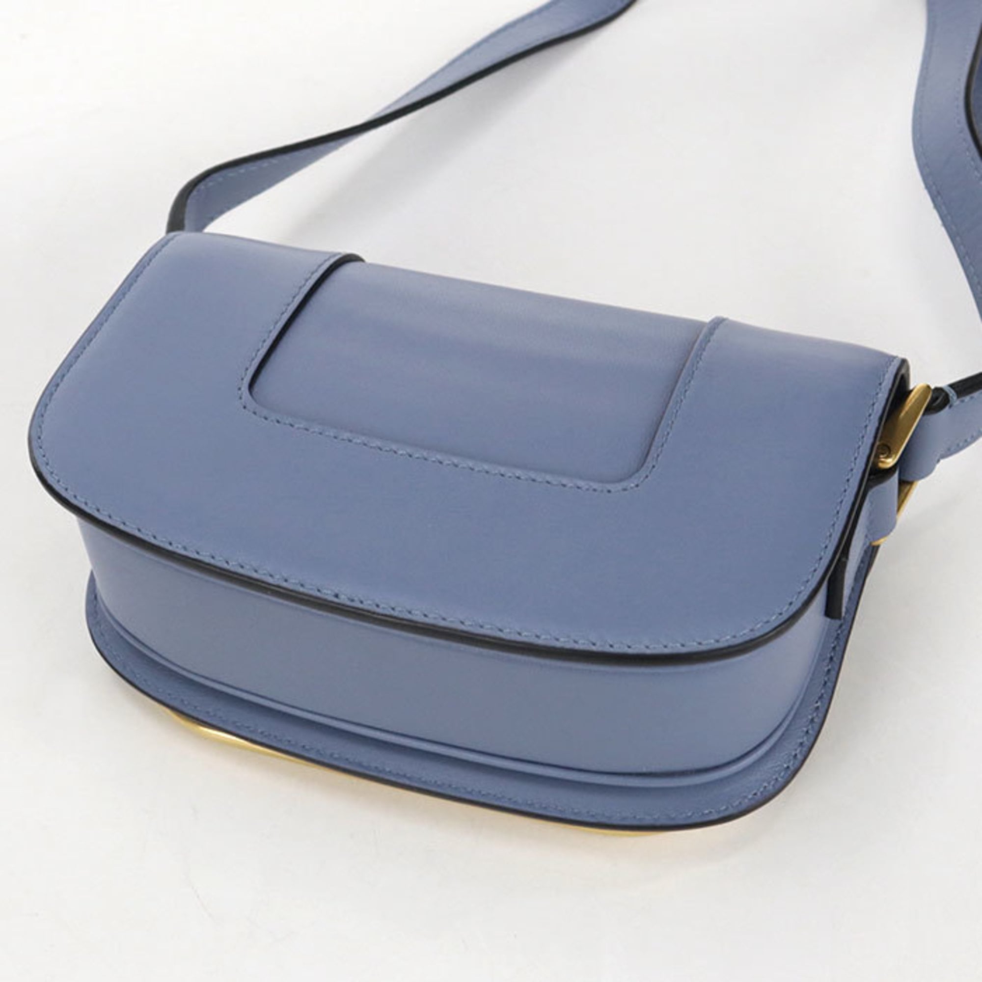 Valentino Garavani Blue Leather Shoulder Bag (Pre-Owned)